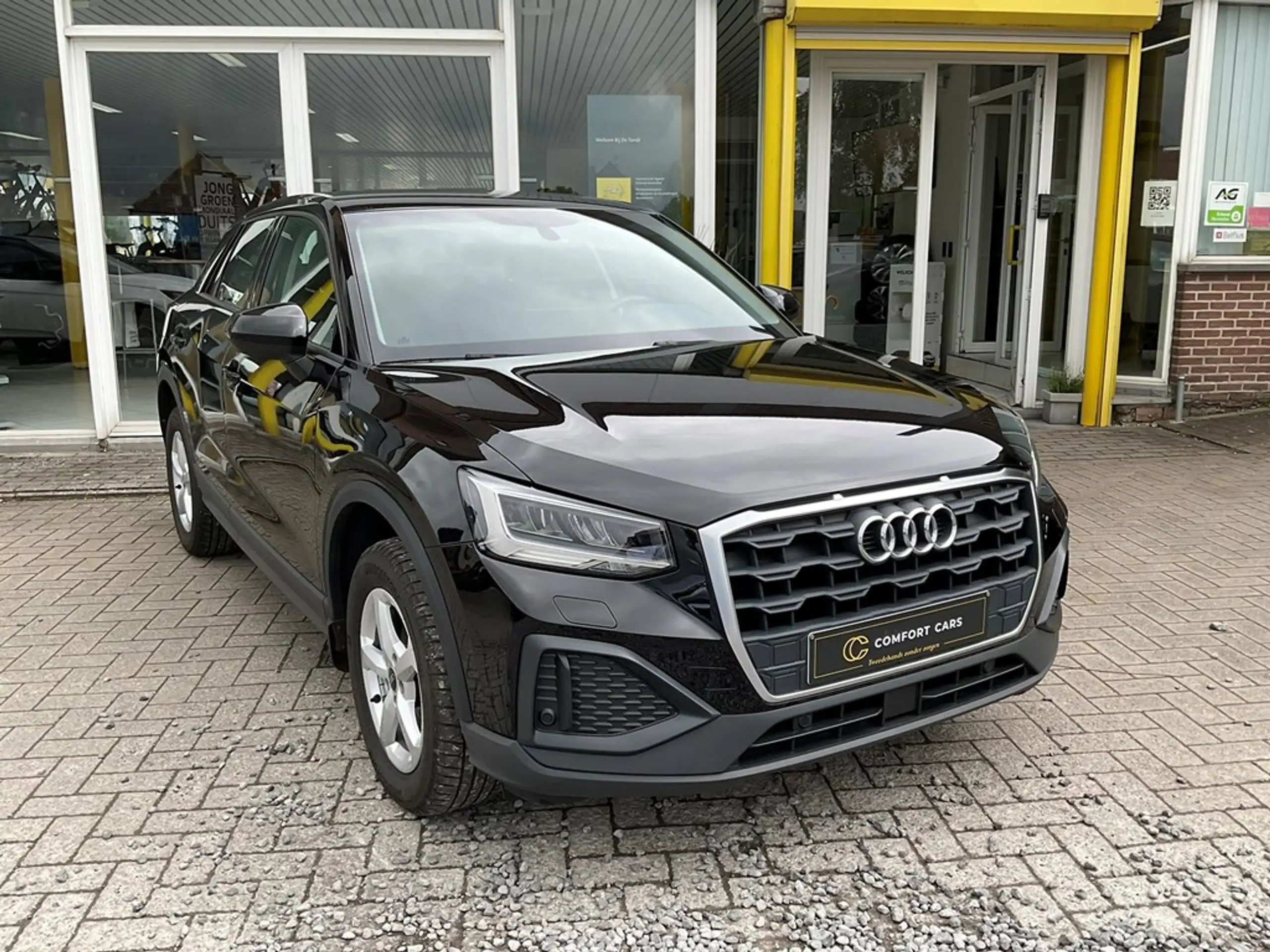 Audi - Q2