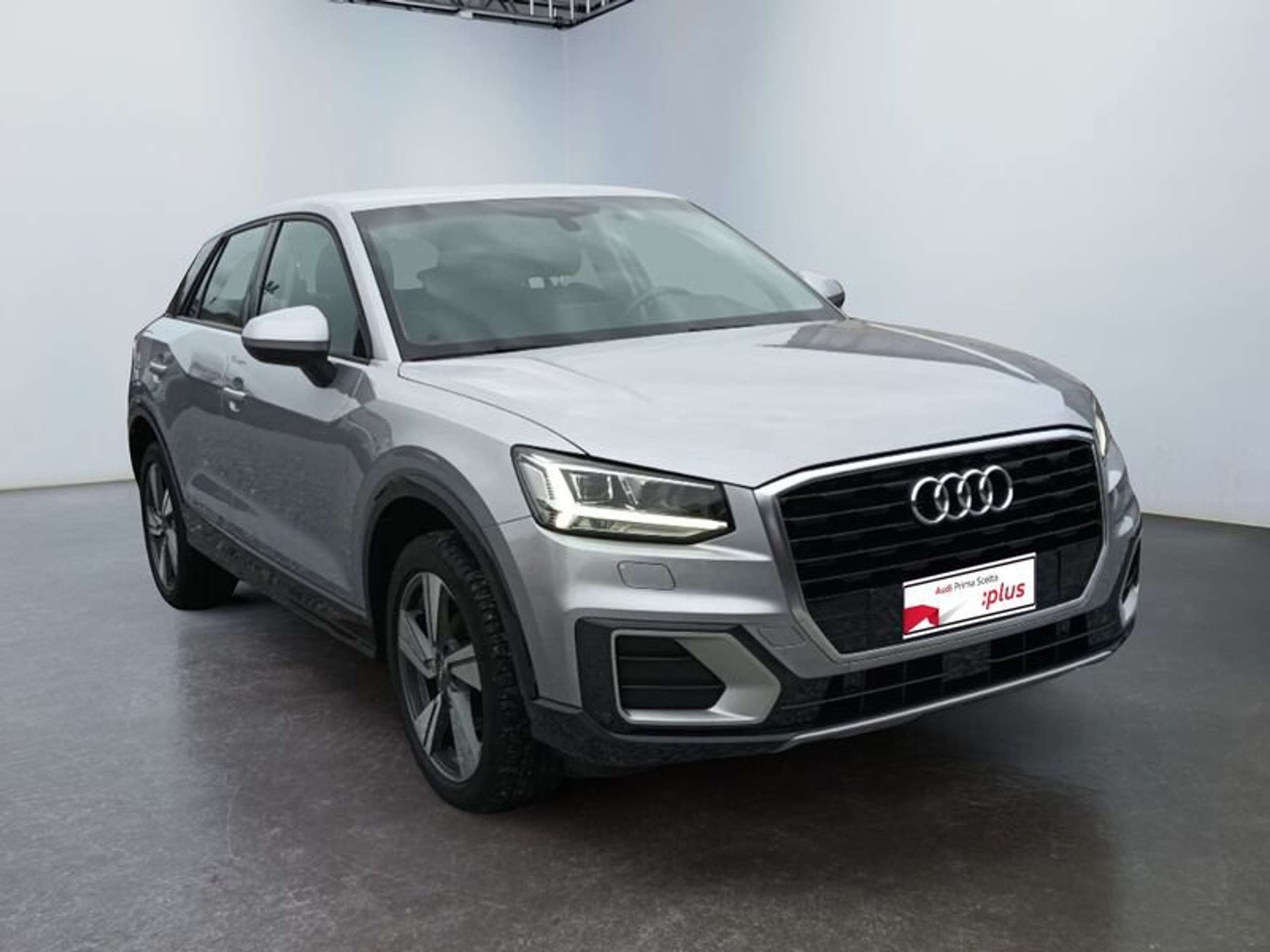 Audi - Q2