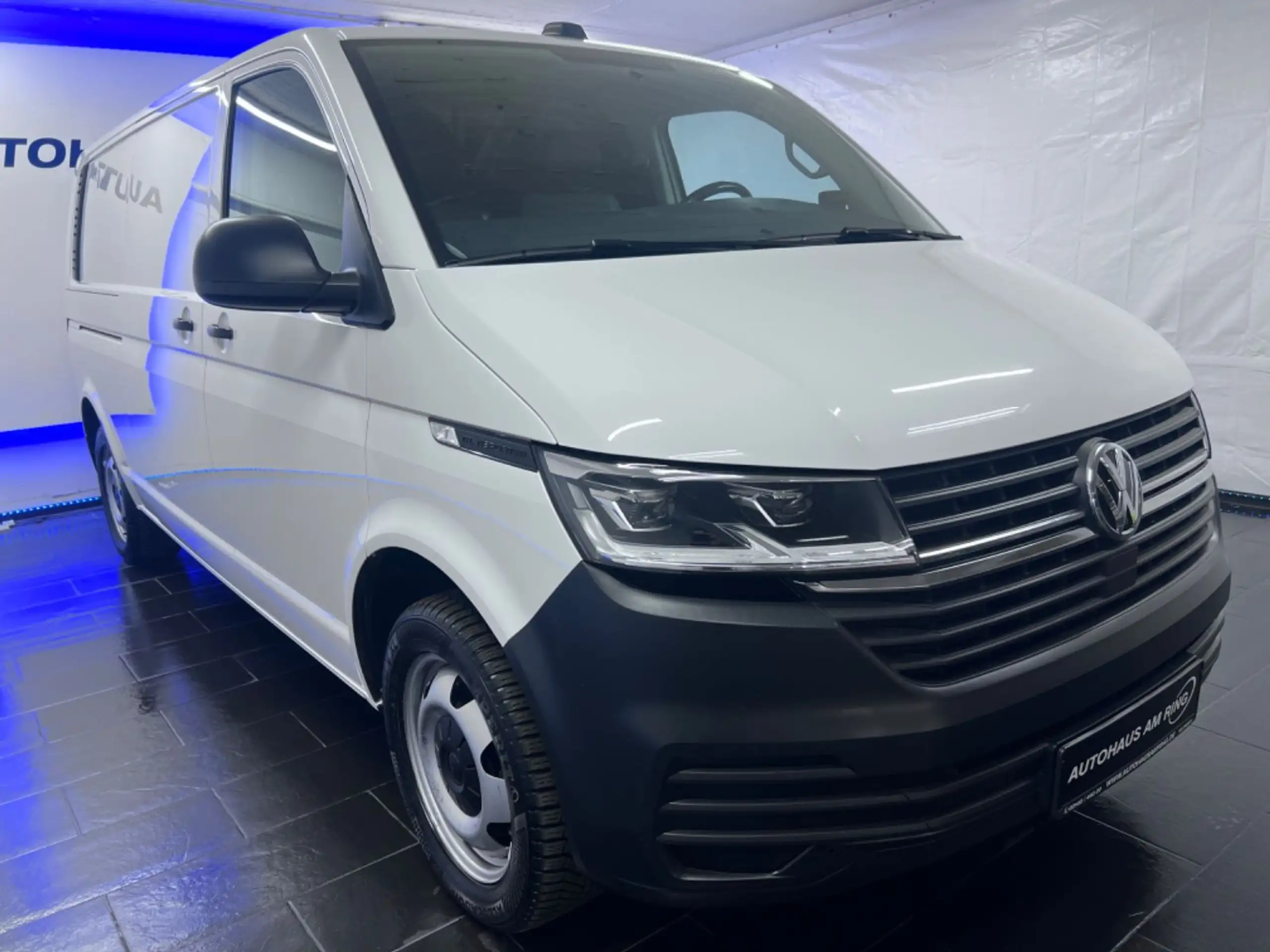 Volkswagen - T6 Transporter