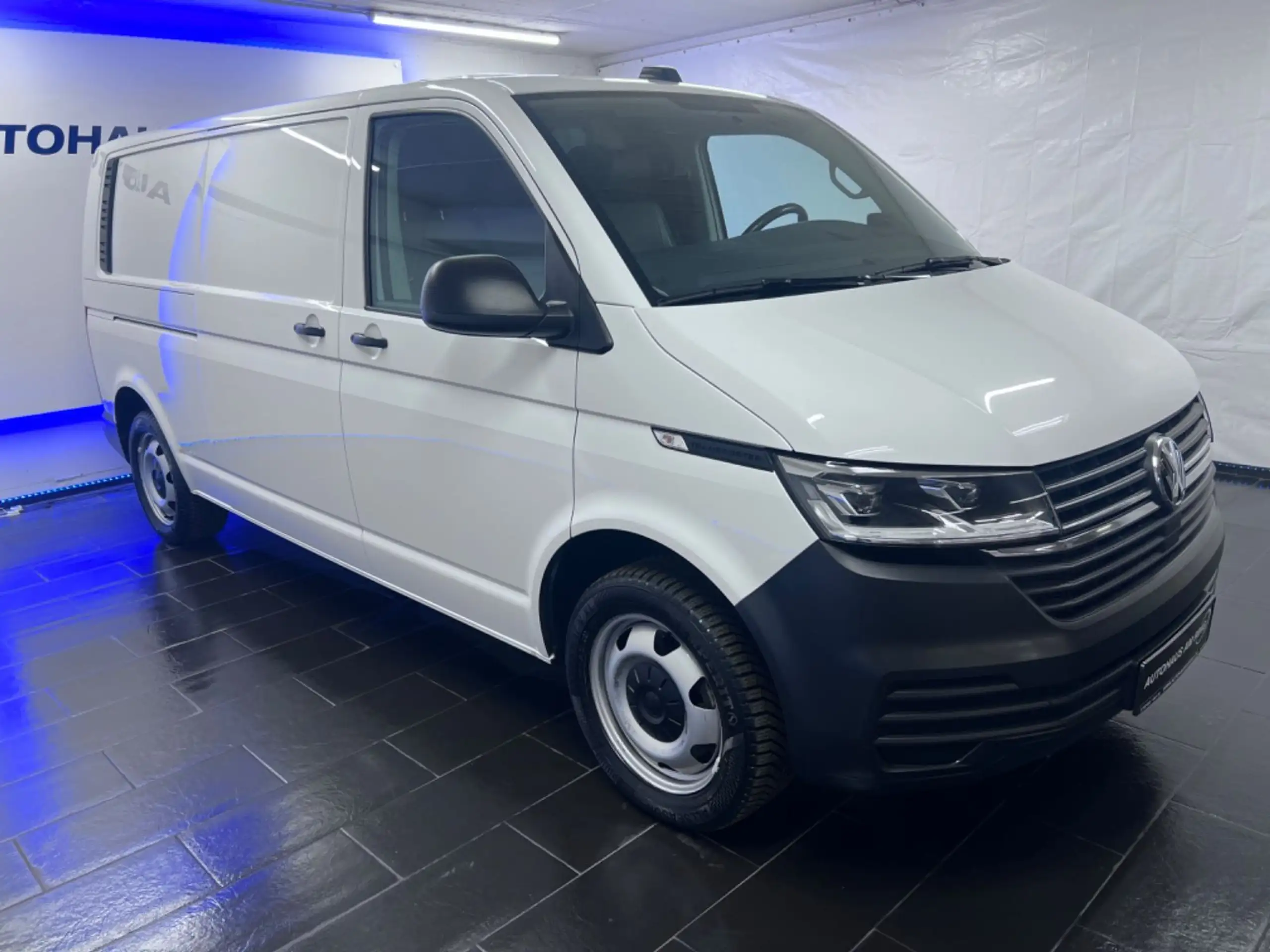 Volkswagen - T6 Transporter