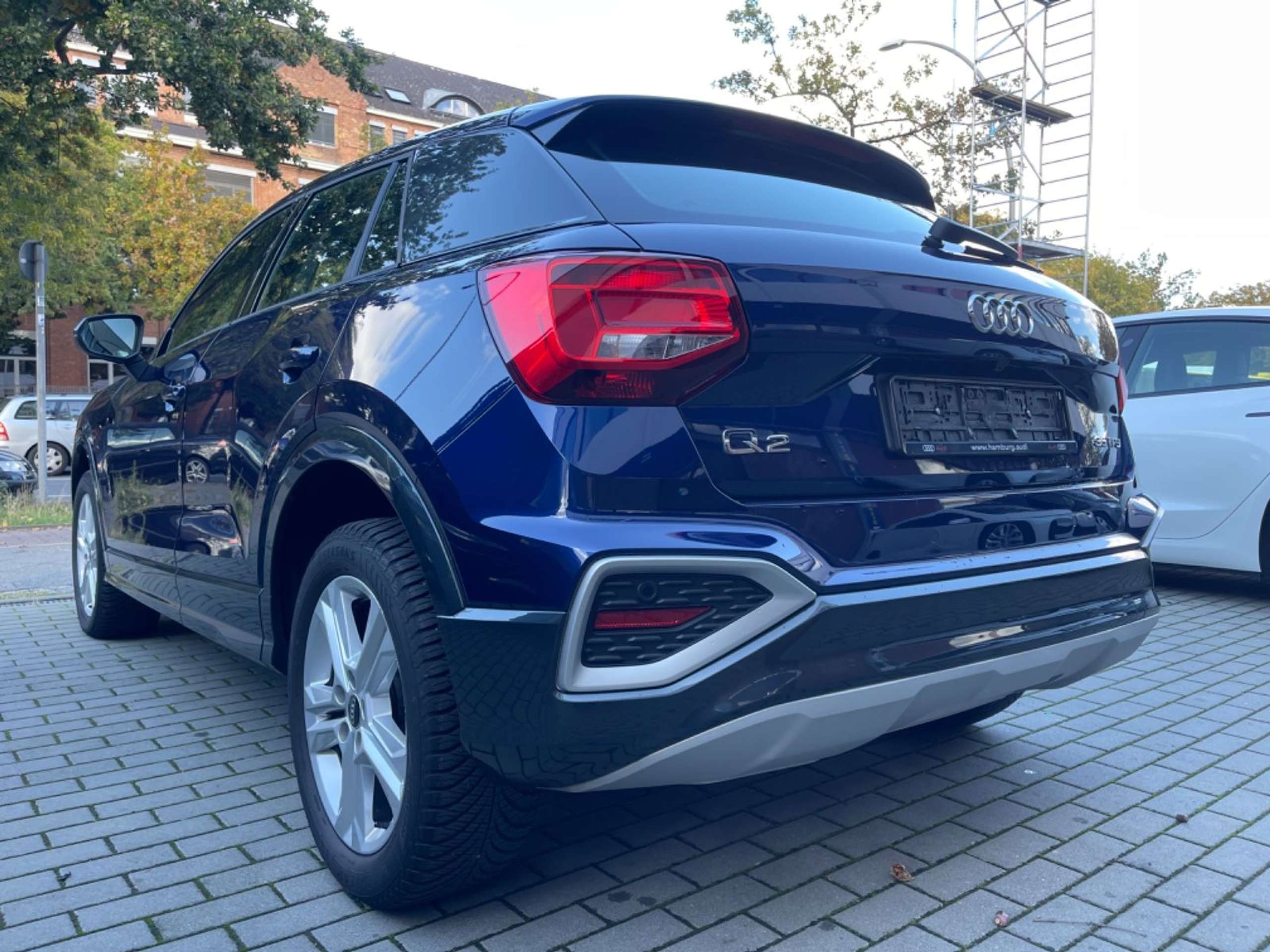 Audi - Q2