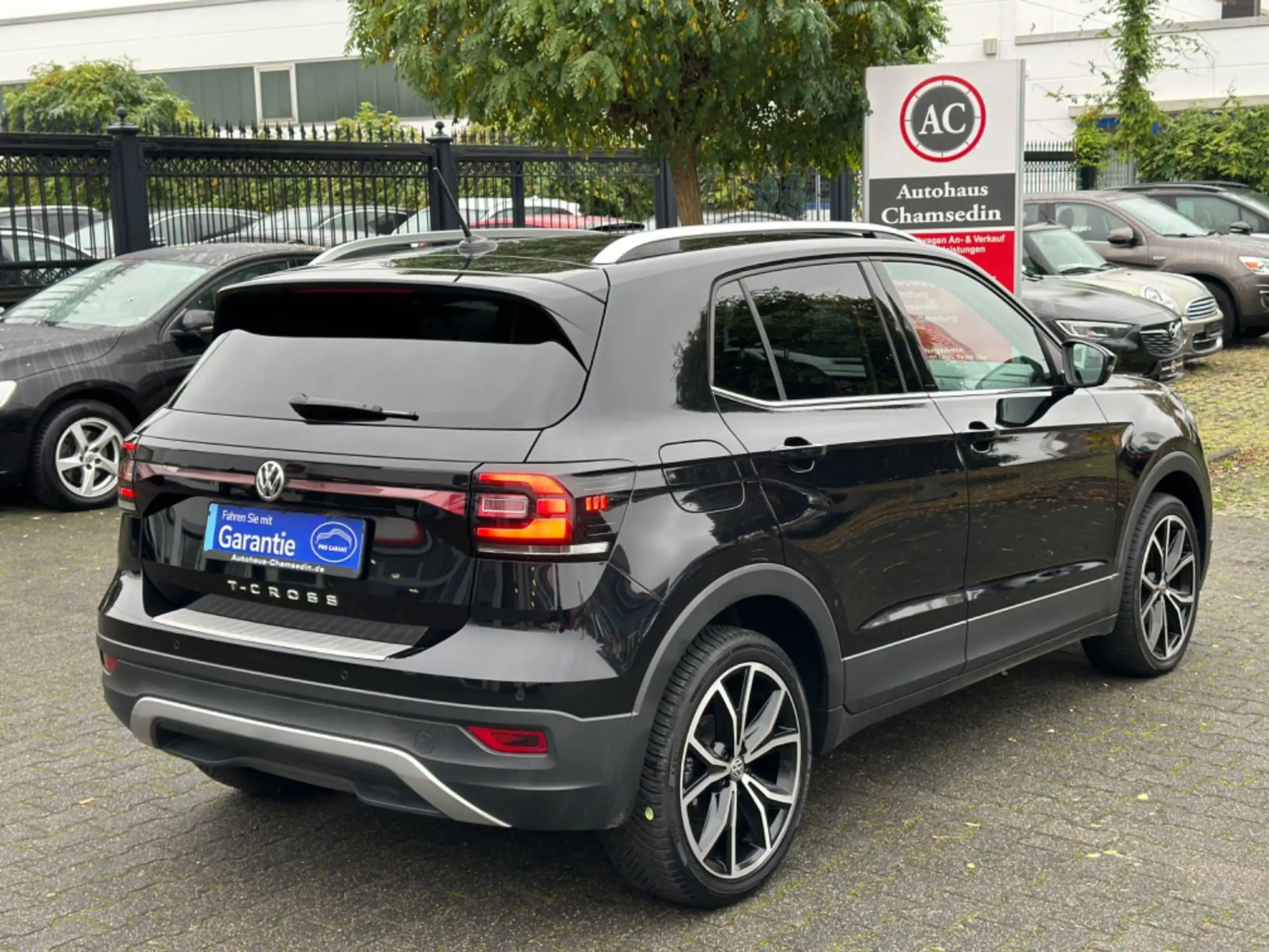 Volkswagen - T-Cross