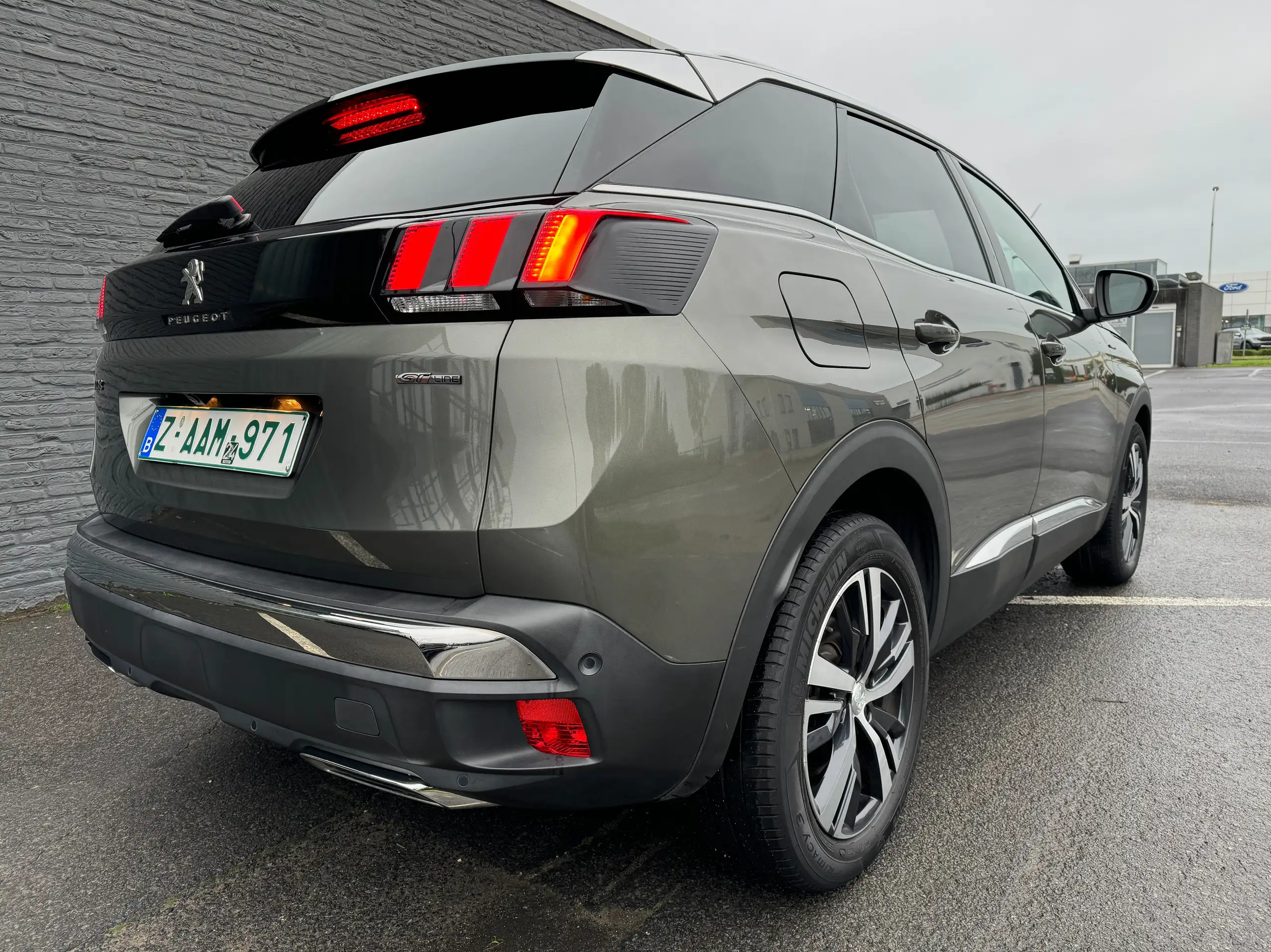 Peugeot - 3008