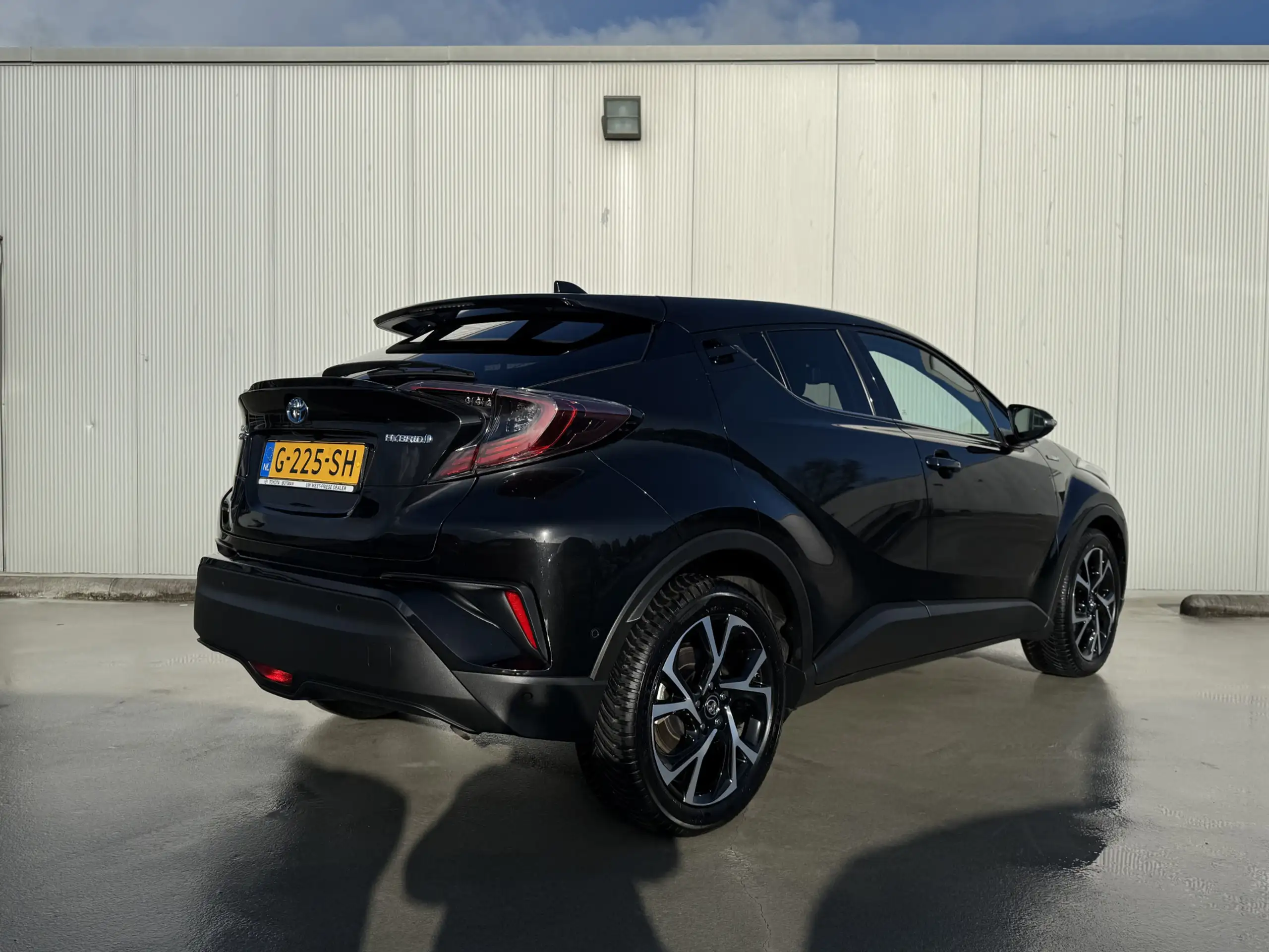 Toyota - C-HR