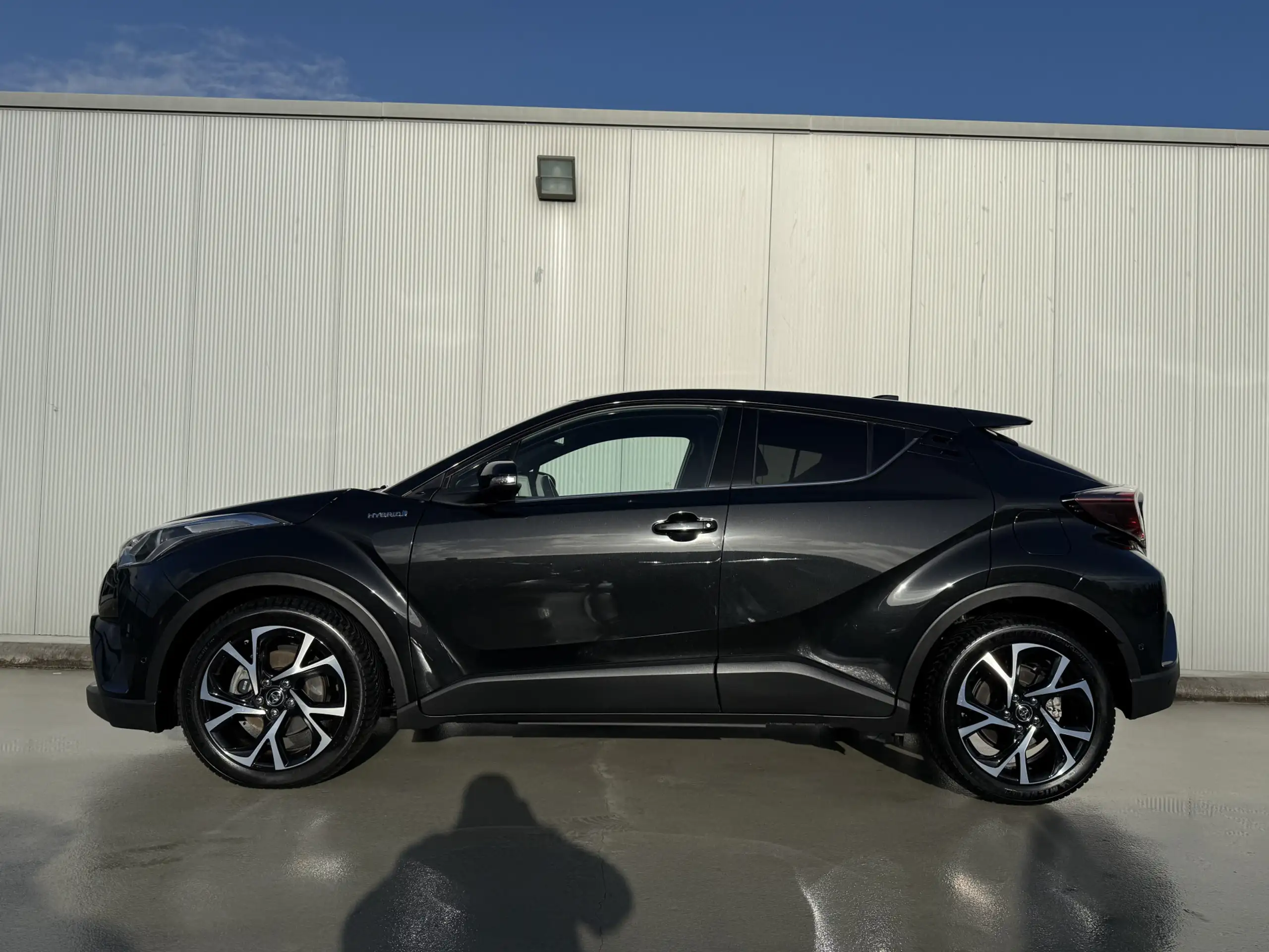 Toyota - C-HR