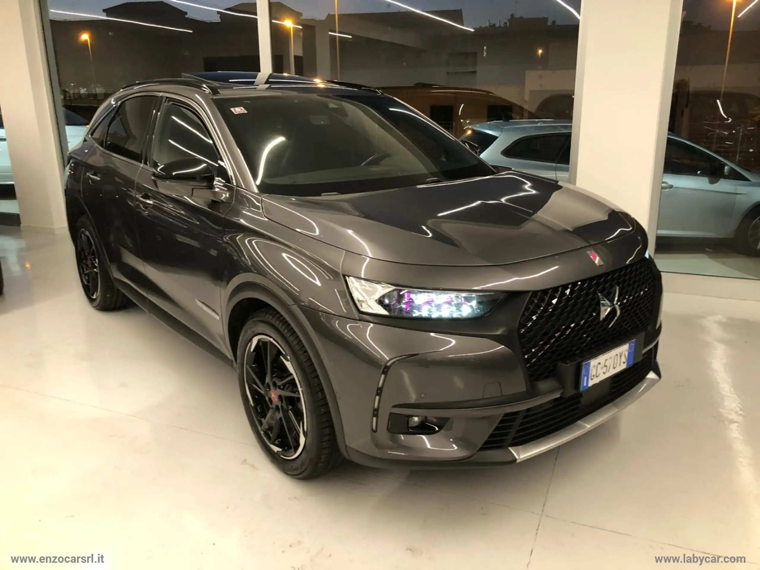 DS Automobiles - DS 7 Crossback