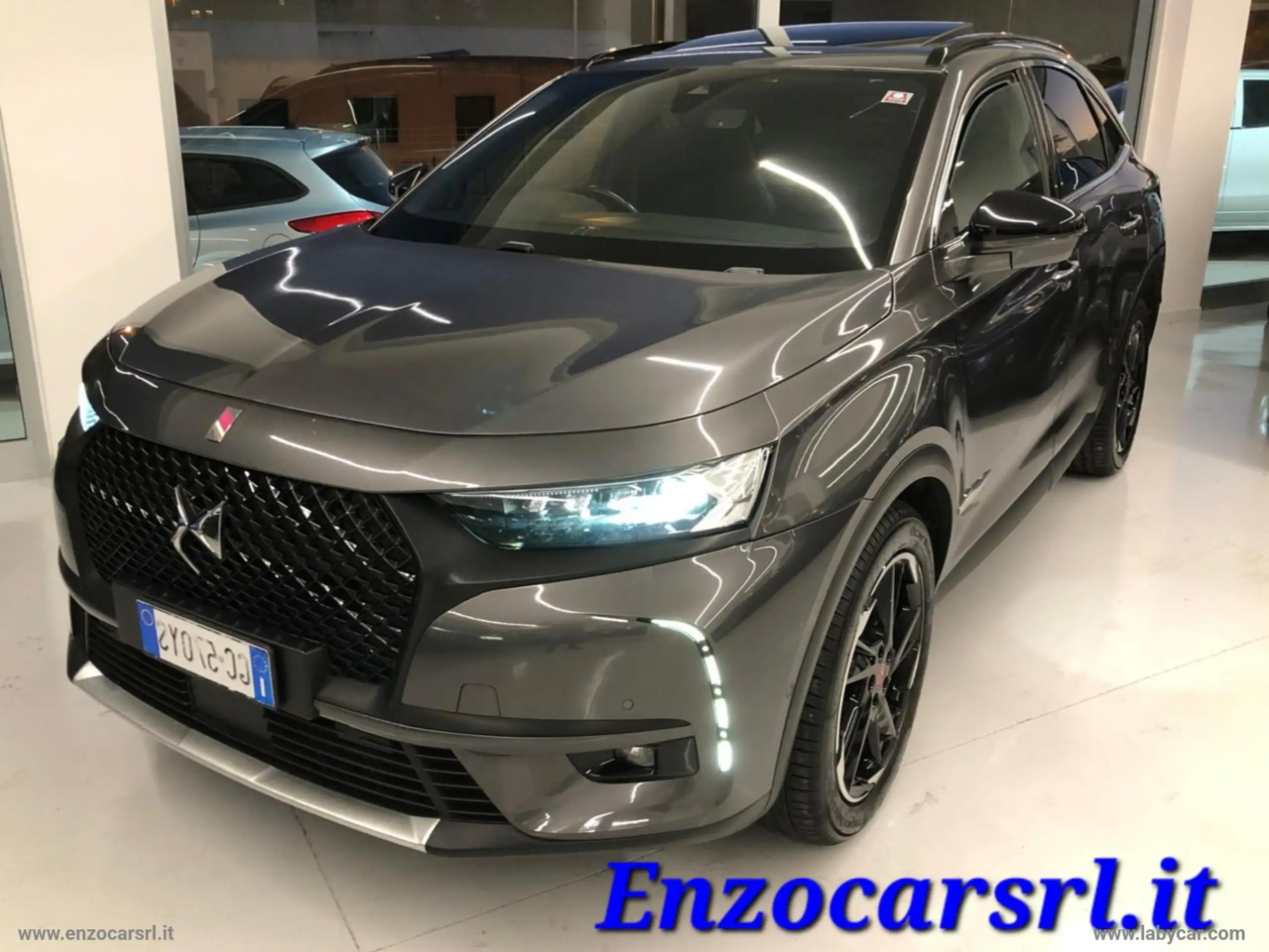 DS Automobiles - DS 7 Crossback