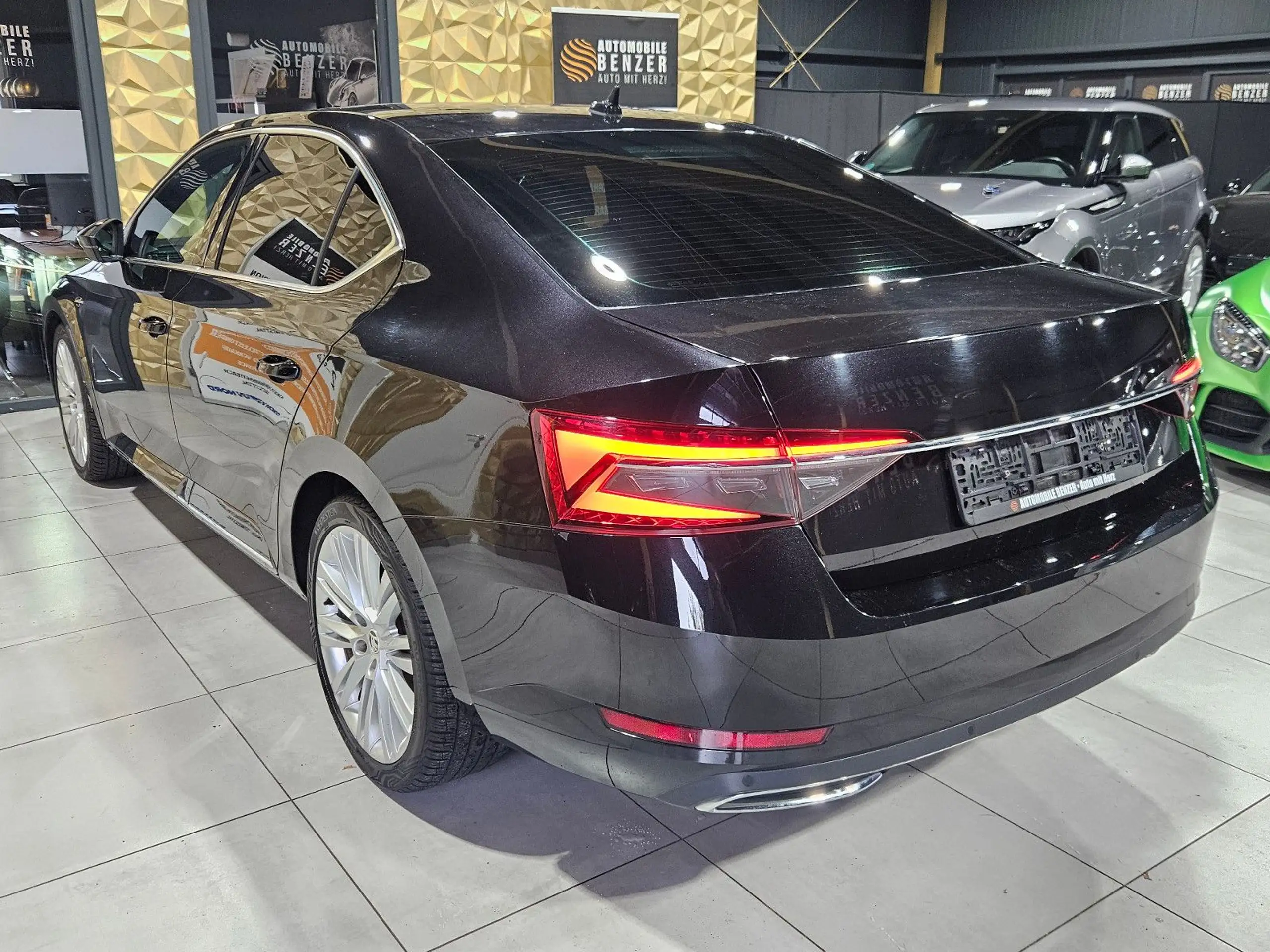 Skoda - Superb