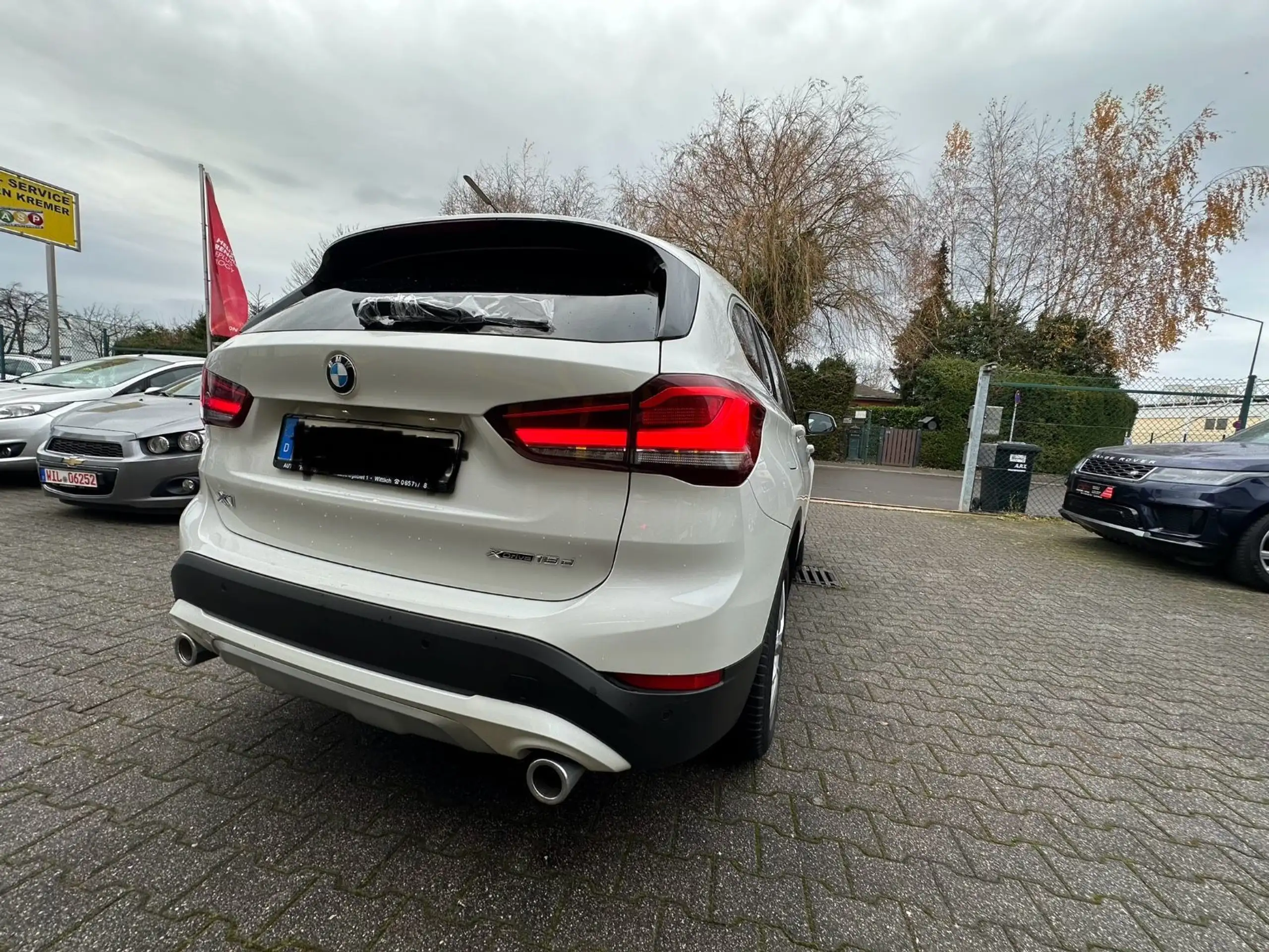 BMW - X1