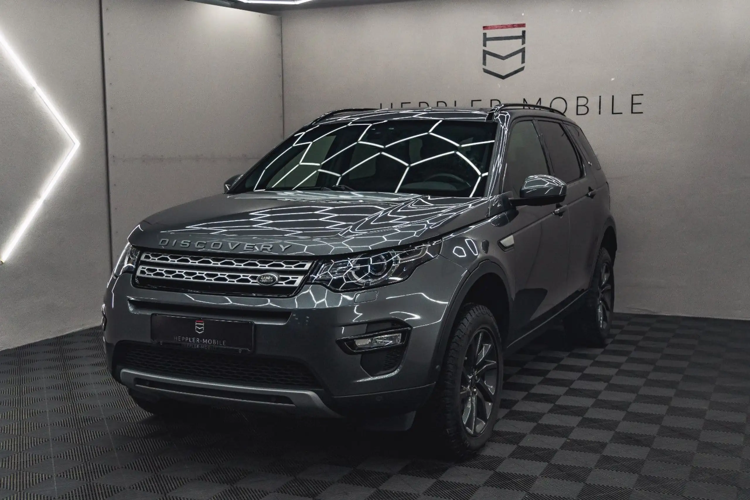 Land Rover Discovery 2016