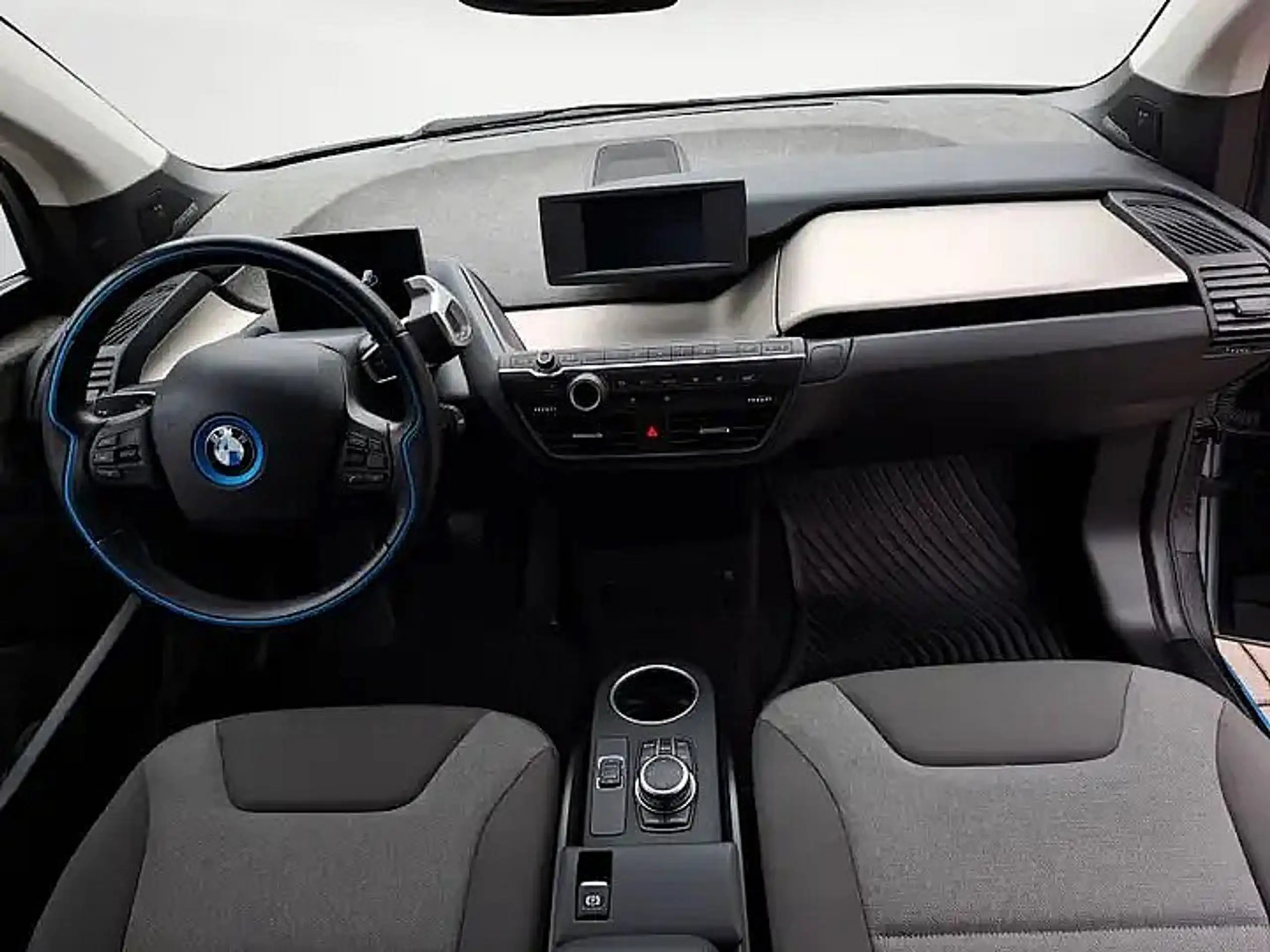 BMW - i3