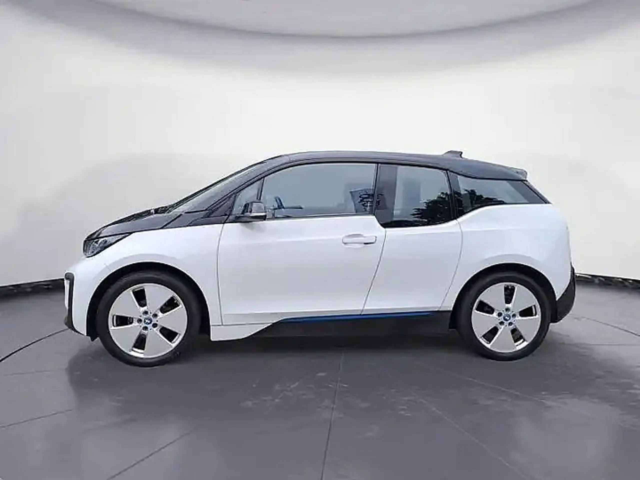 BMW - i3