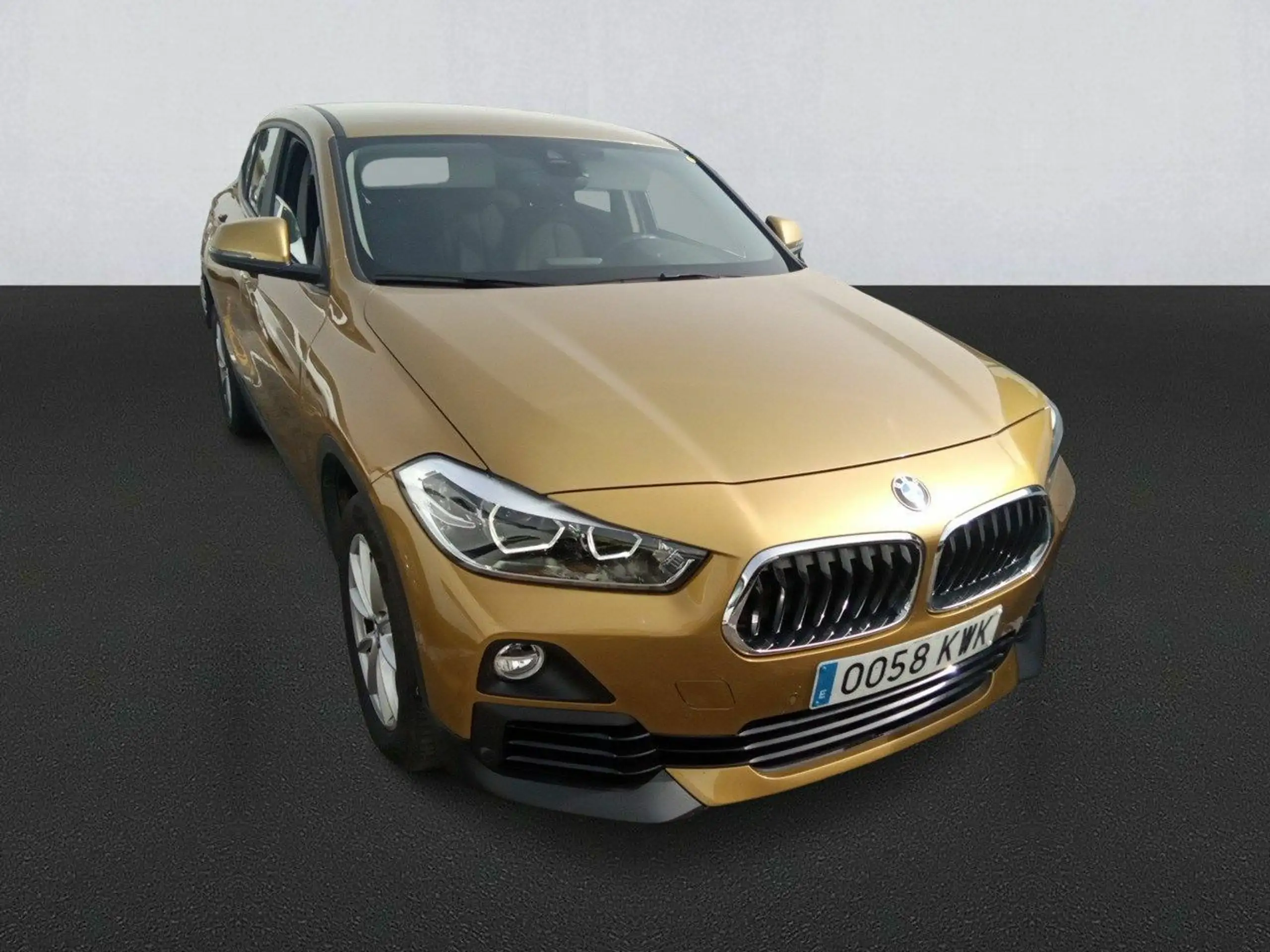 BMW - X2