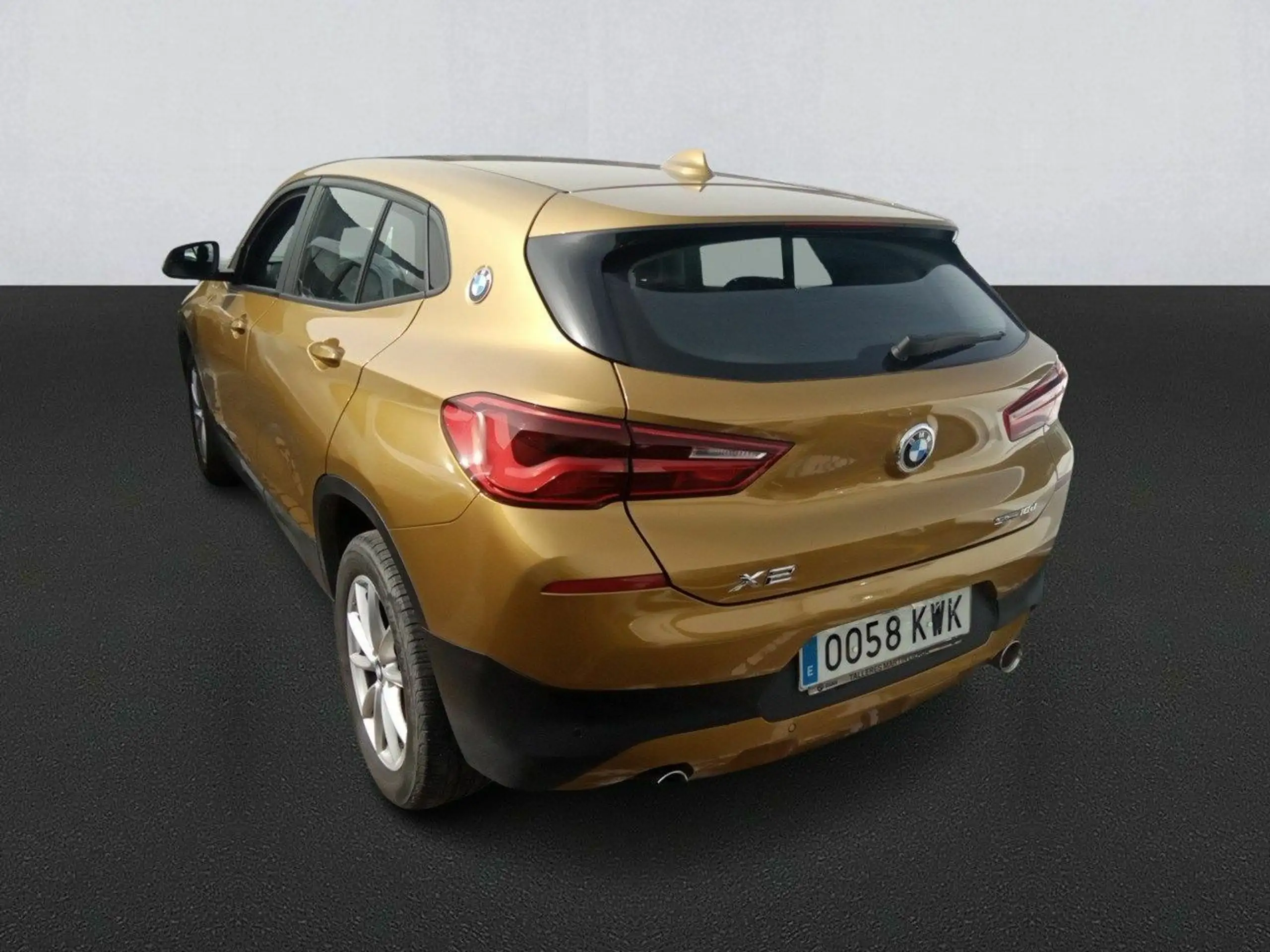 BMW - X2