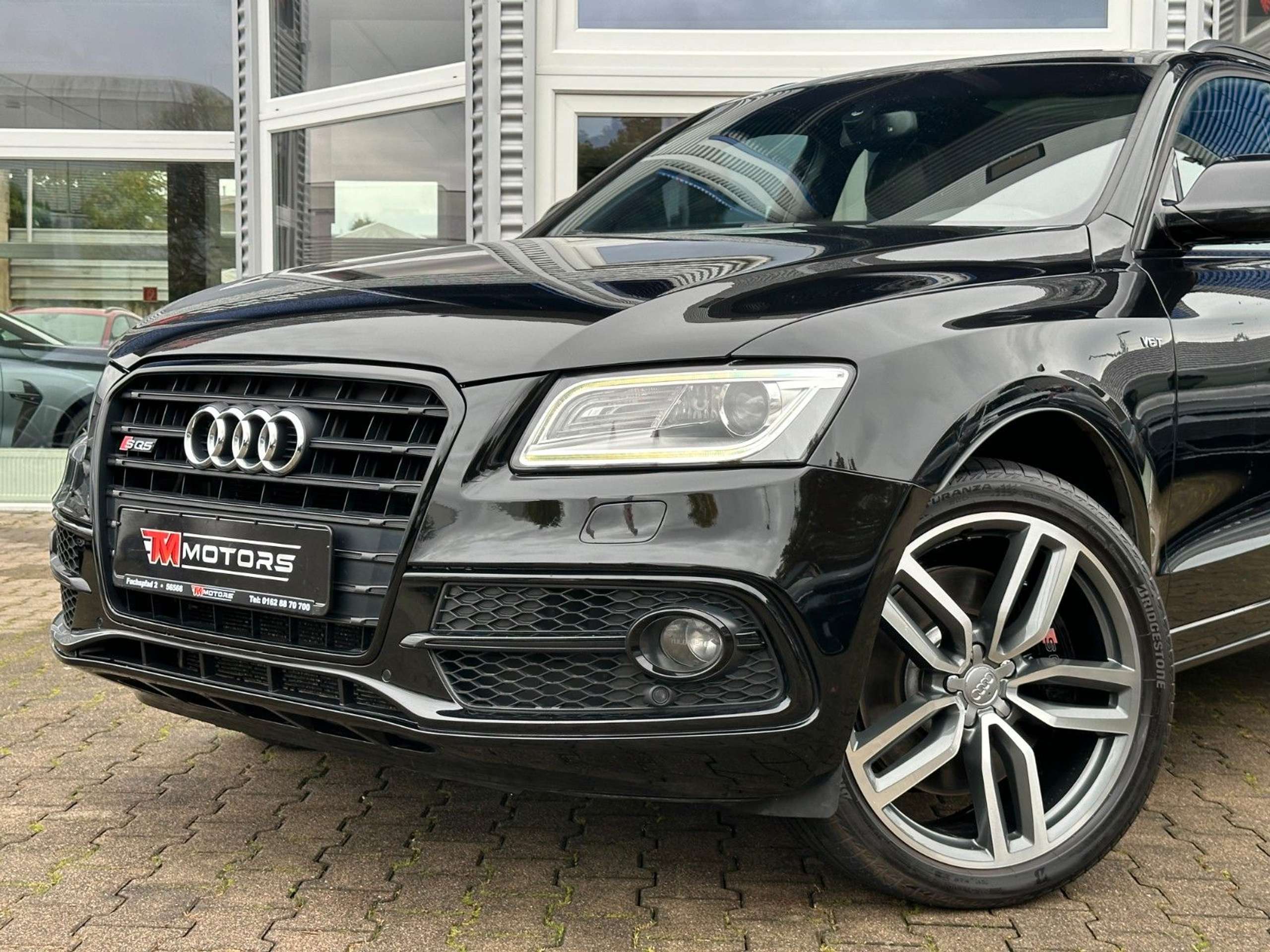 Audi - SQ5