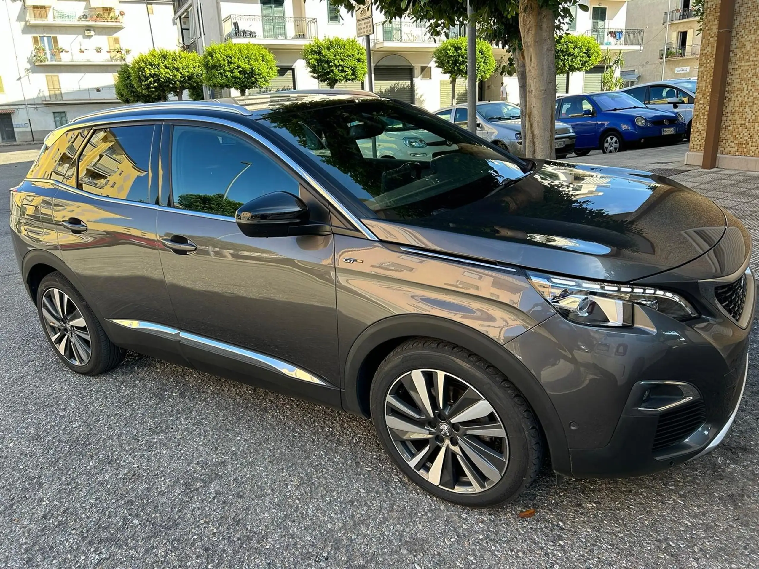 Peugeot - 3008