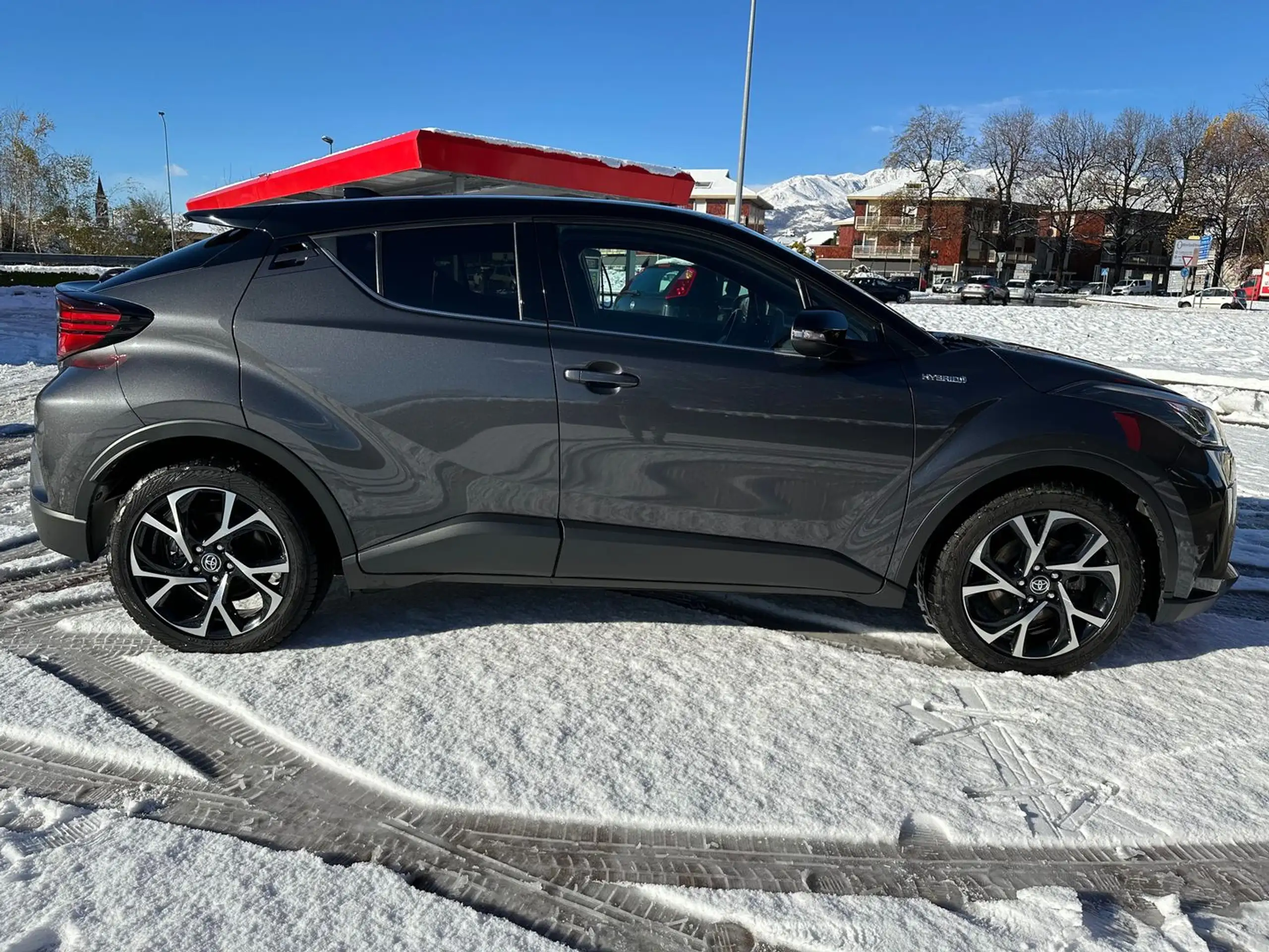 Toyota - C-HR