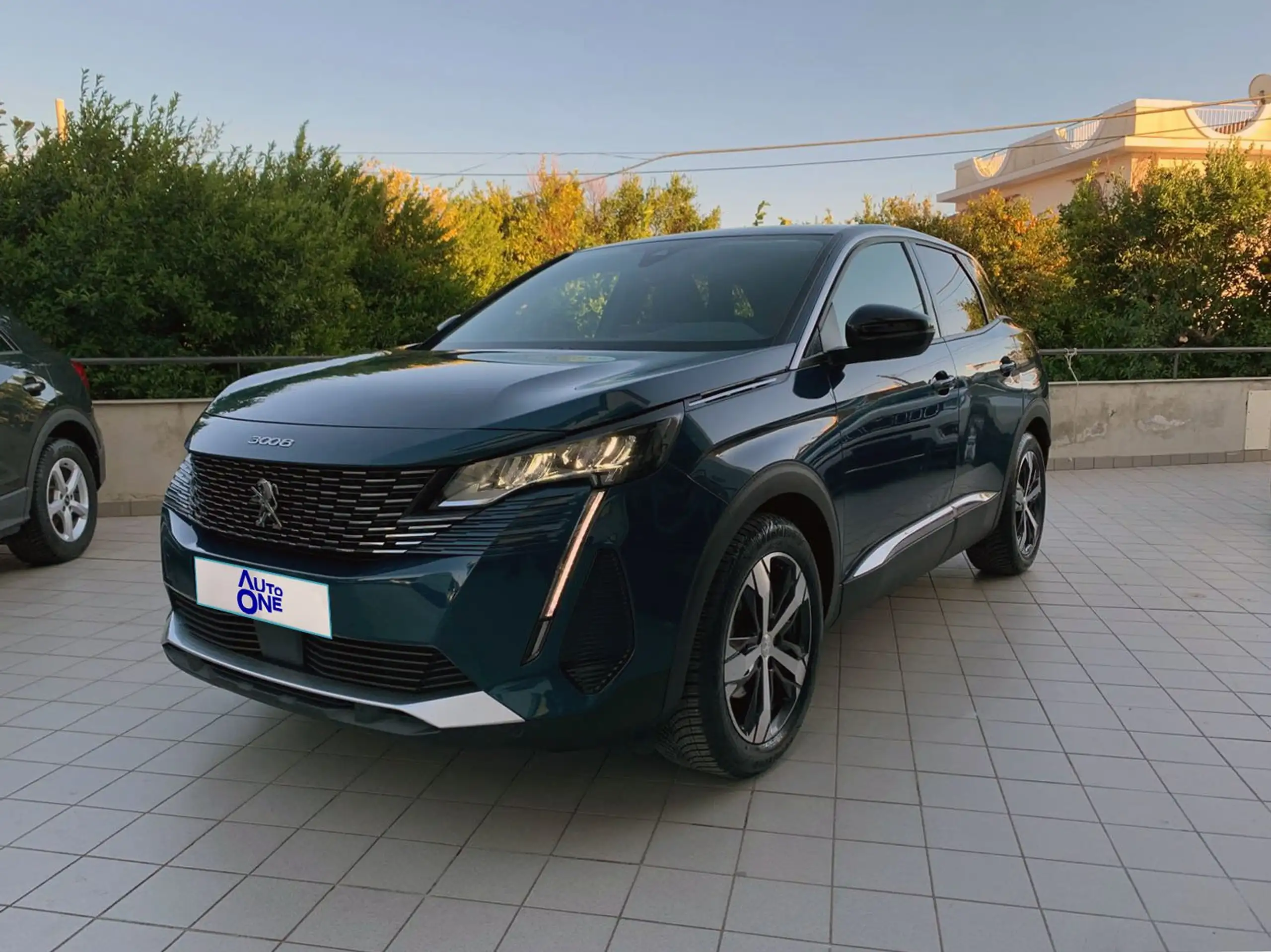 Peugeot - 3008