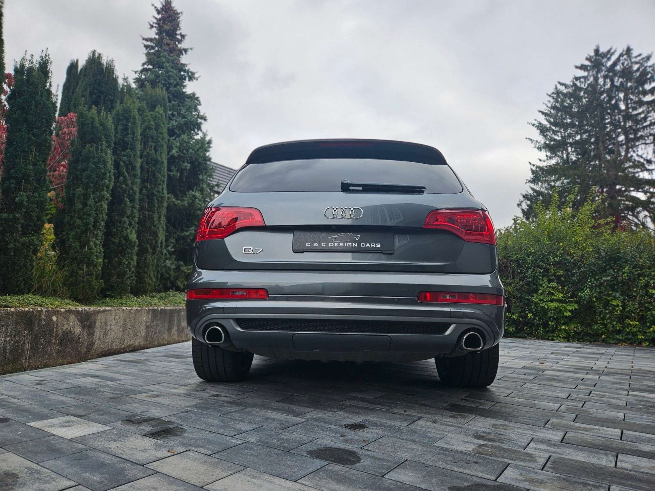 Audi - Q7