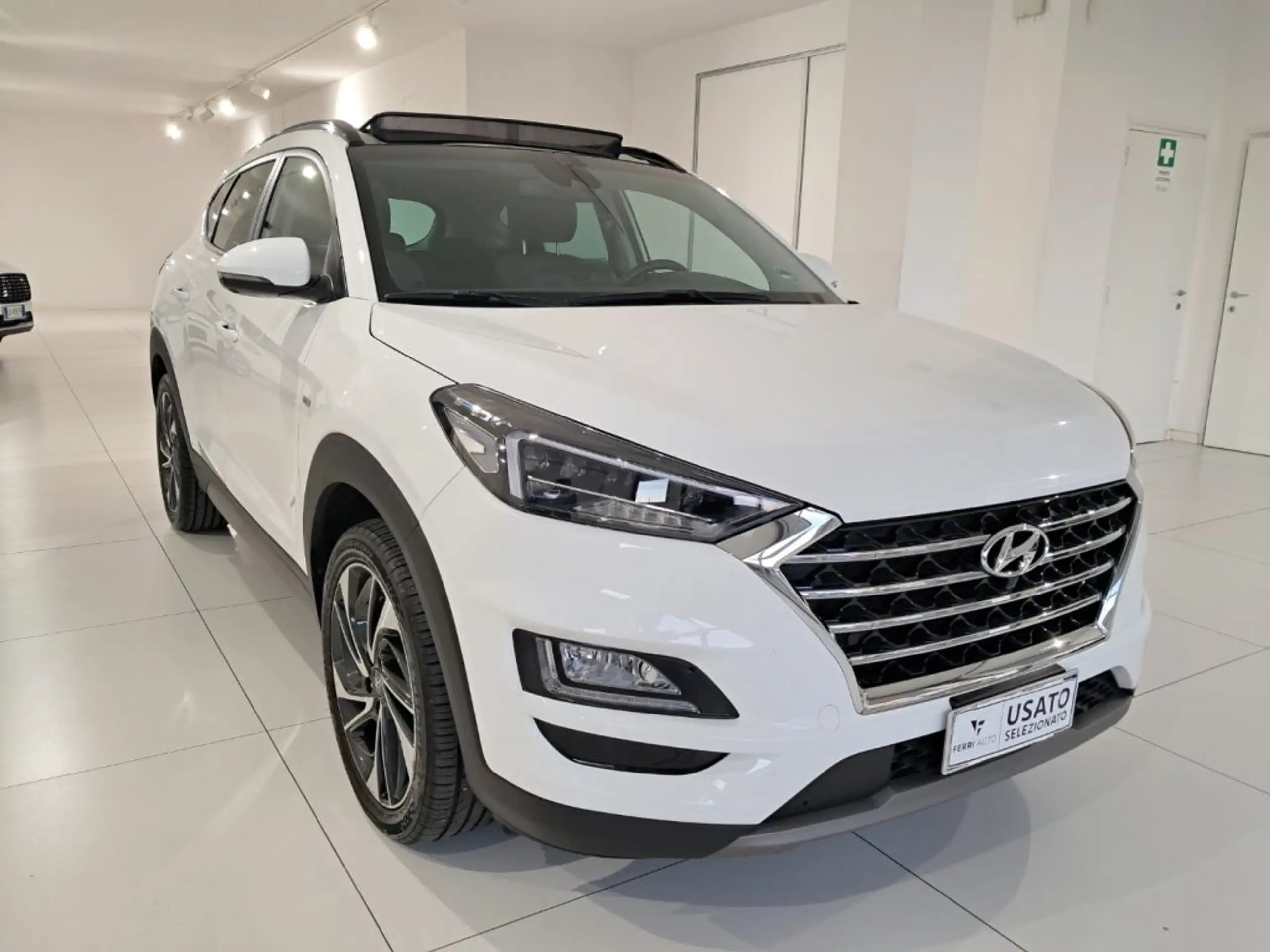 Hyundai - TUCSON