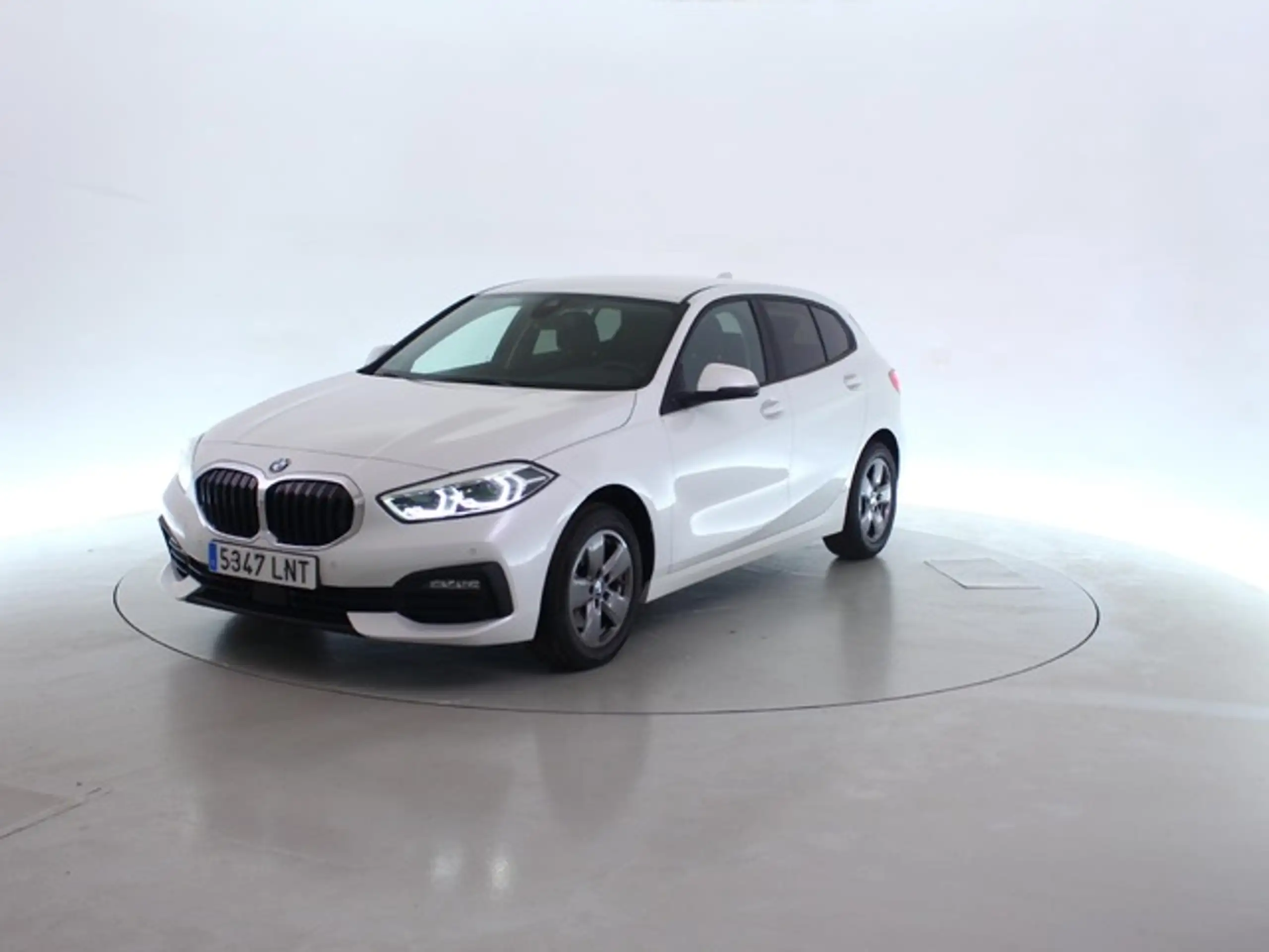 BMW 118 2021