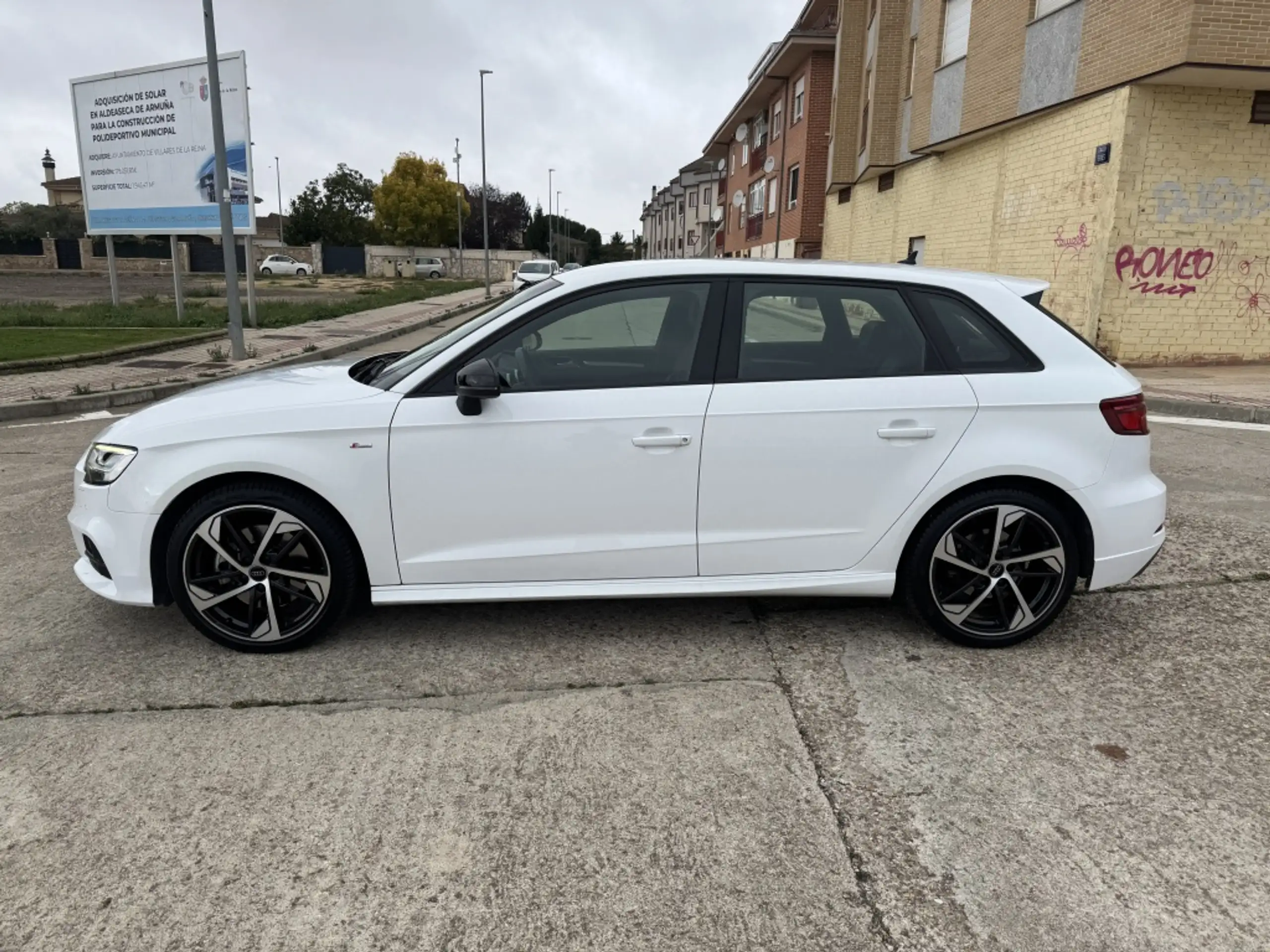 Audi - A3