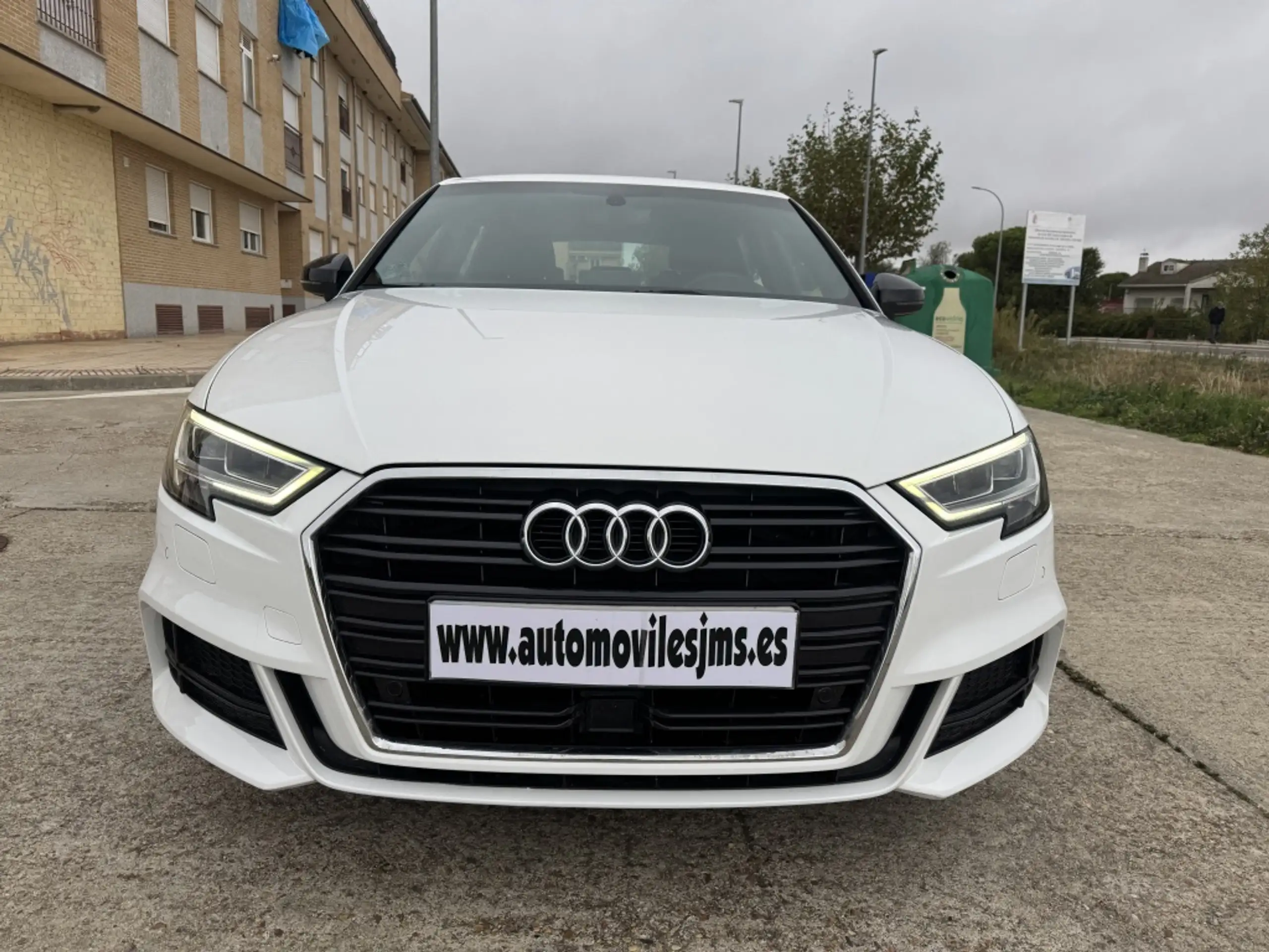 Audi - A3