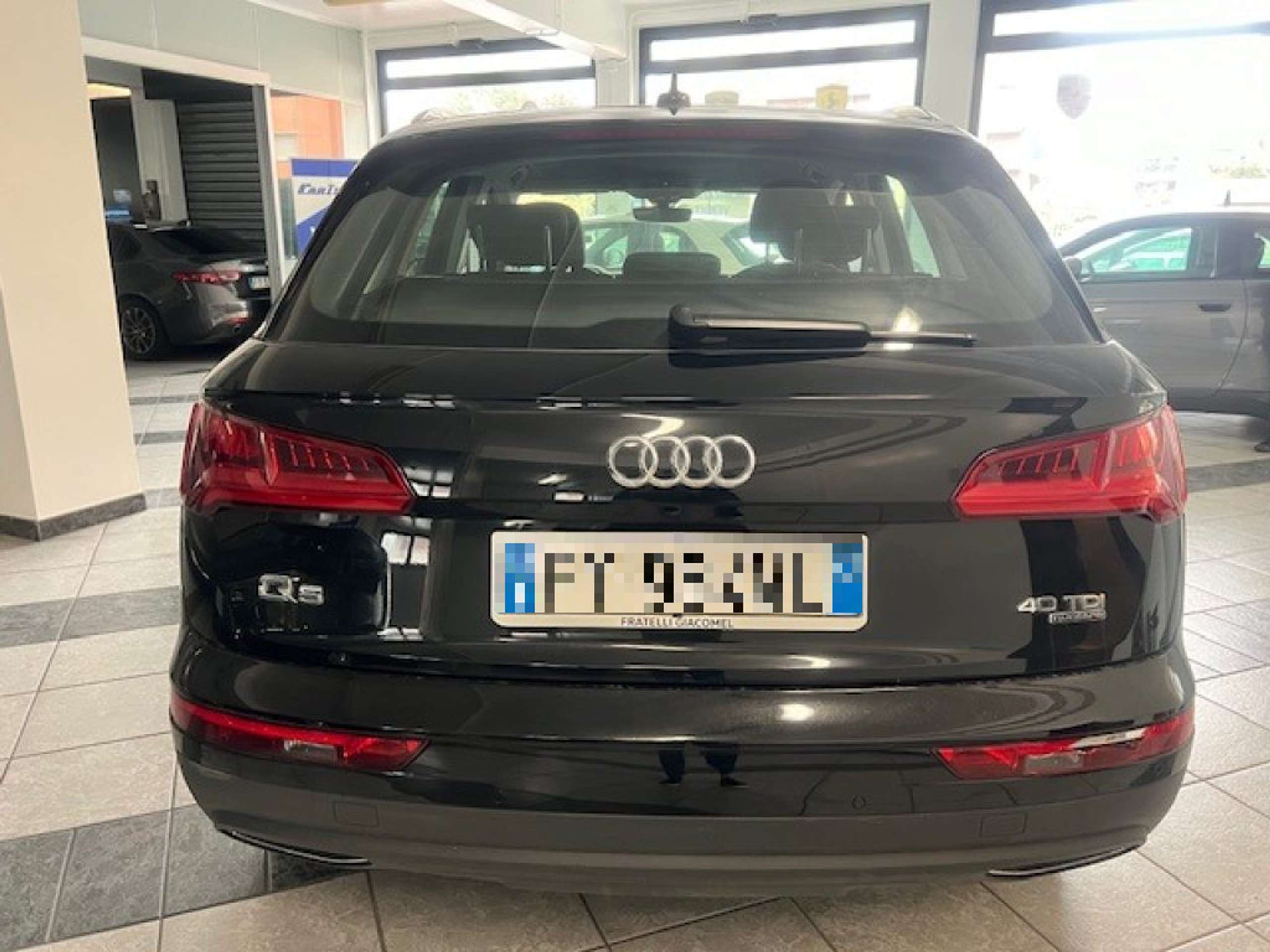 Audi - Q5