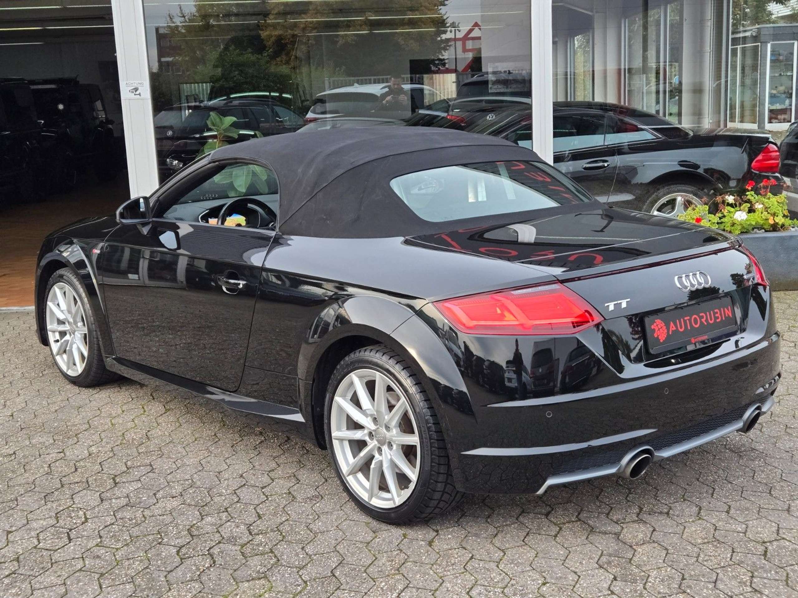 Audi - TT