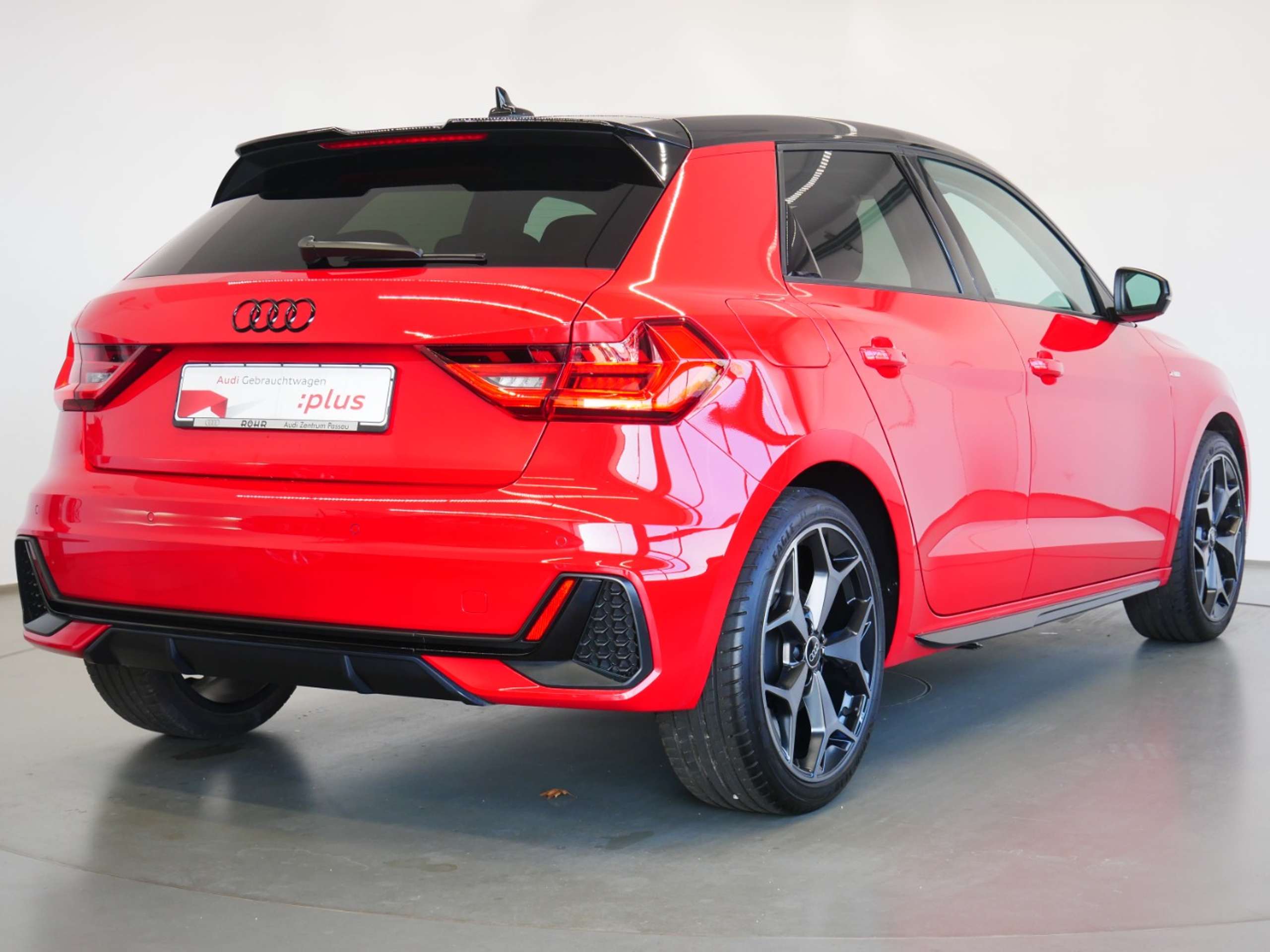 Audi - A1