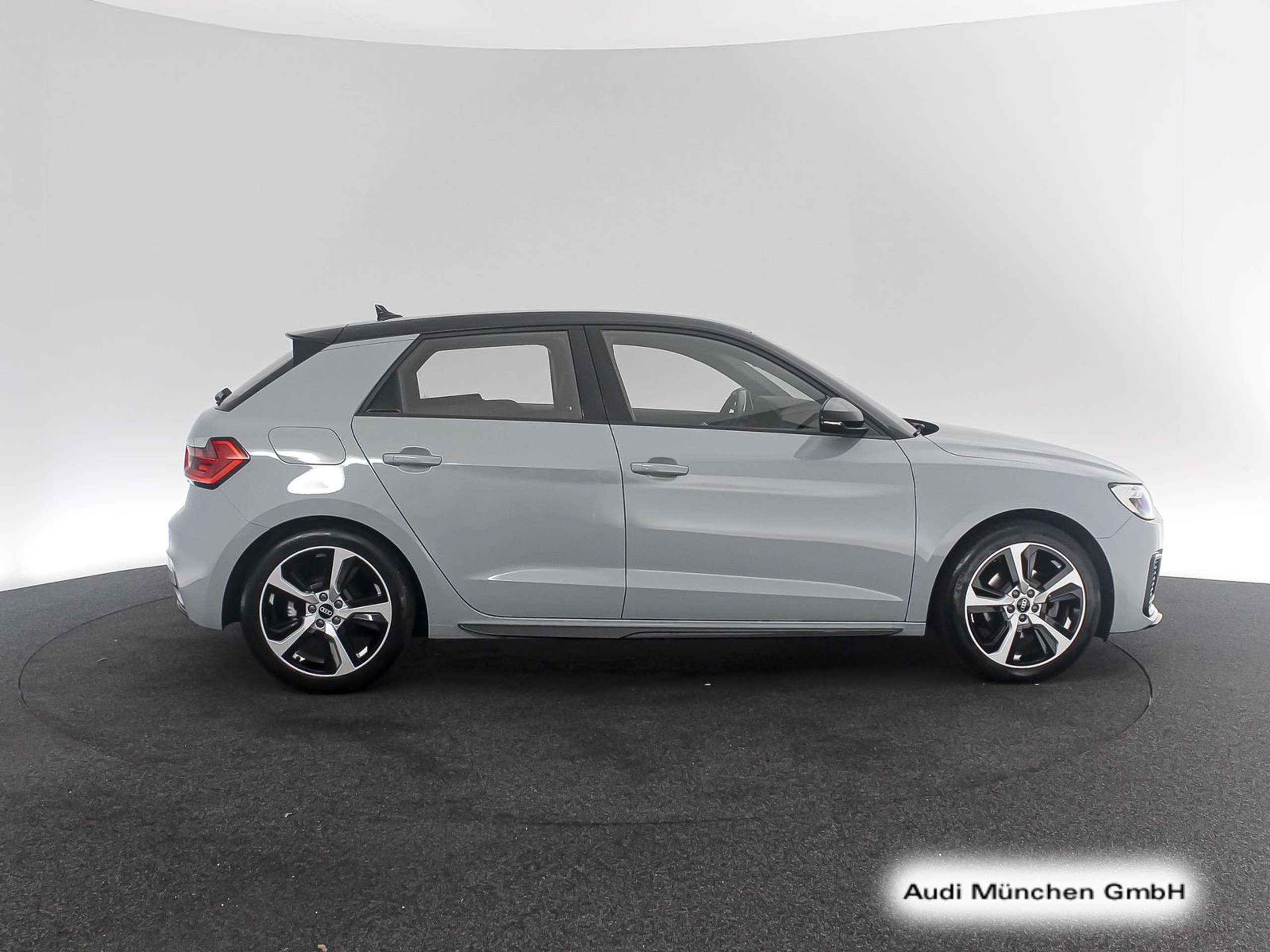 Audi - A1