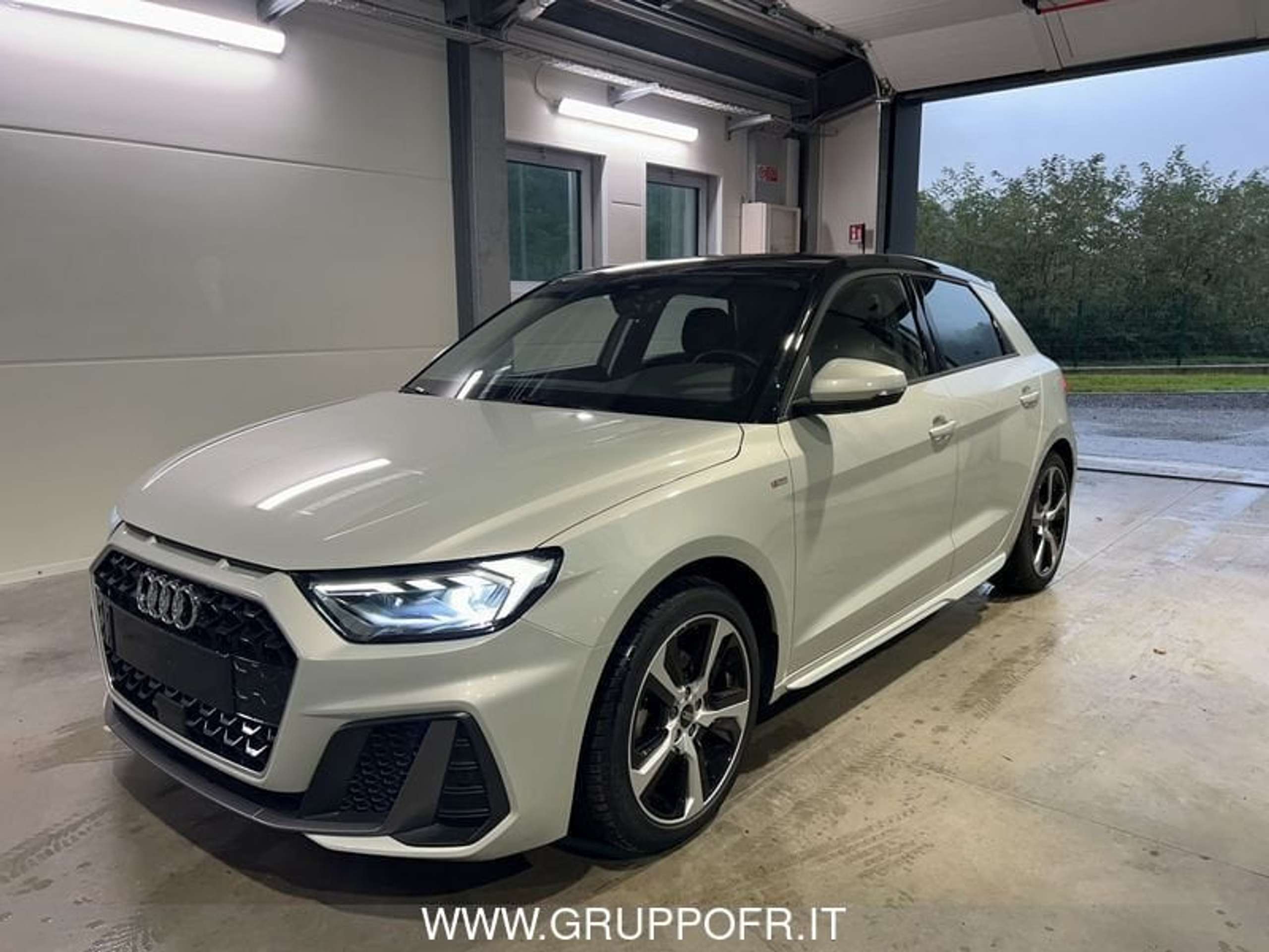 Audi - A1