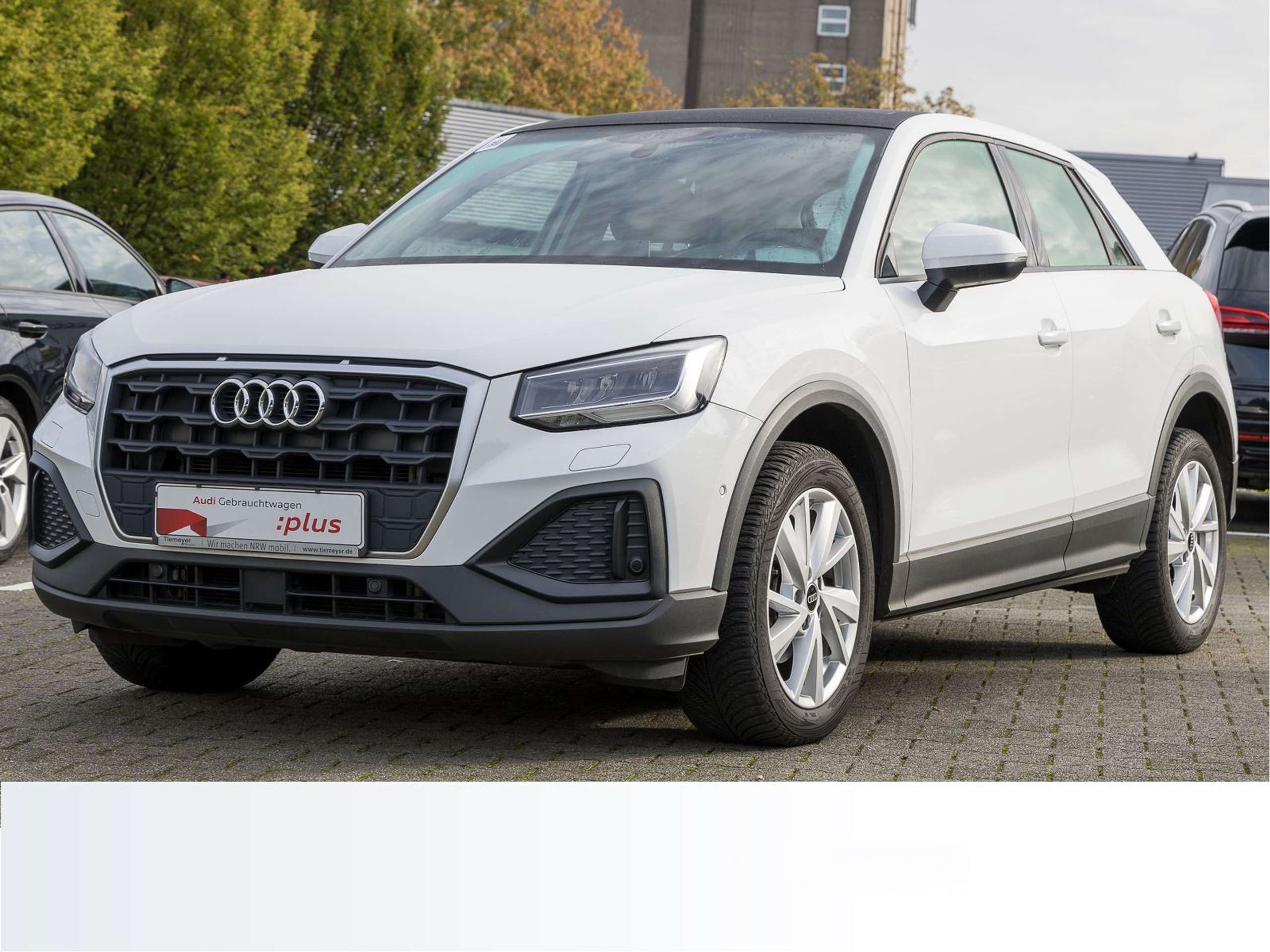 Audi - Q2