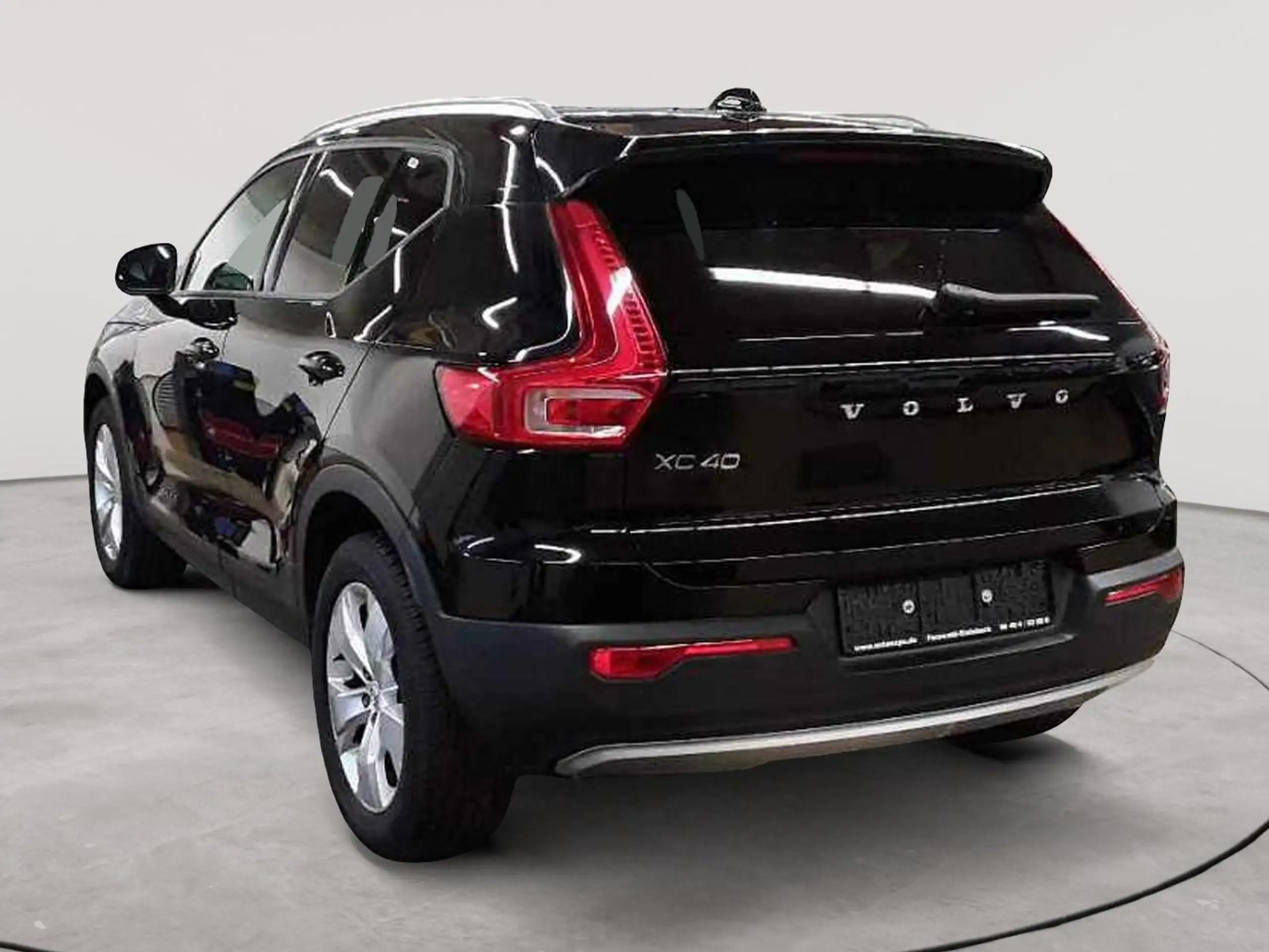 Volvo - XC40