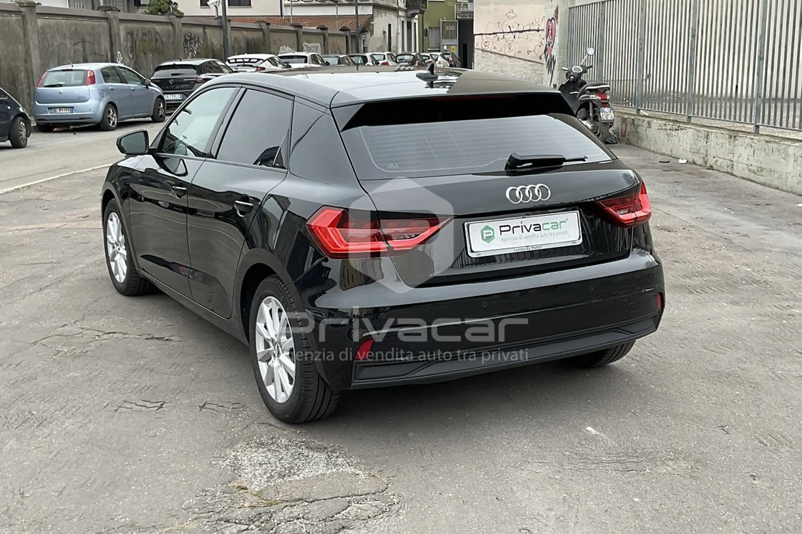 Audi - A1