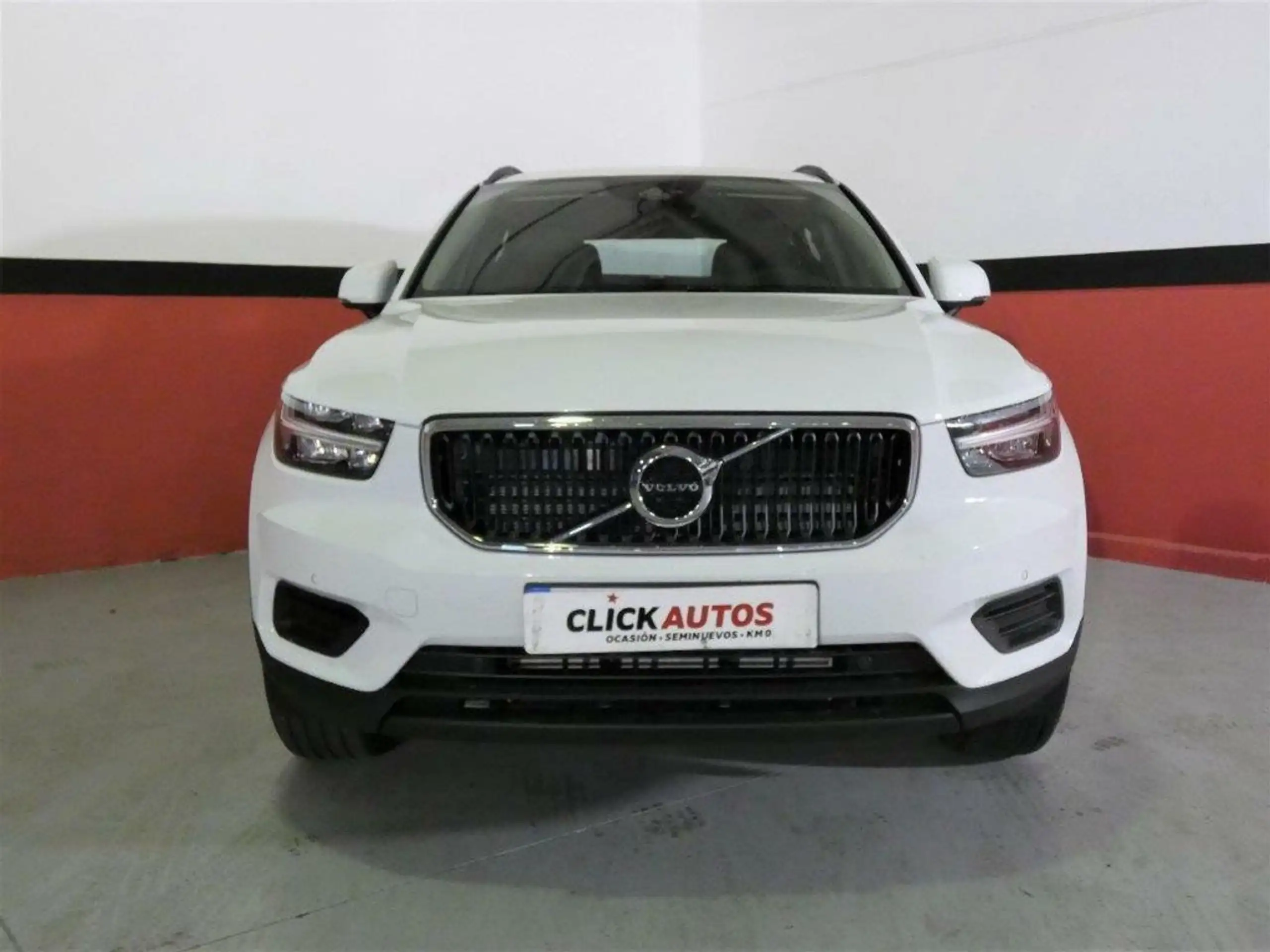 Volvo - XC40