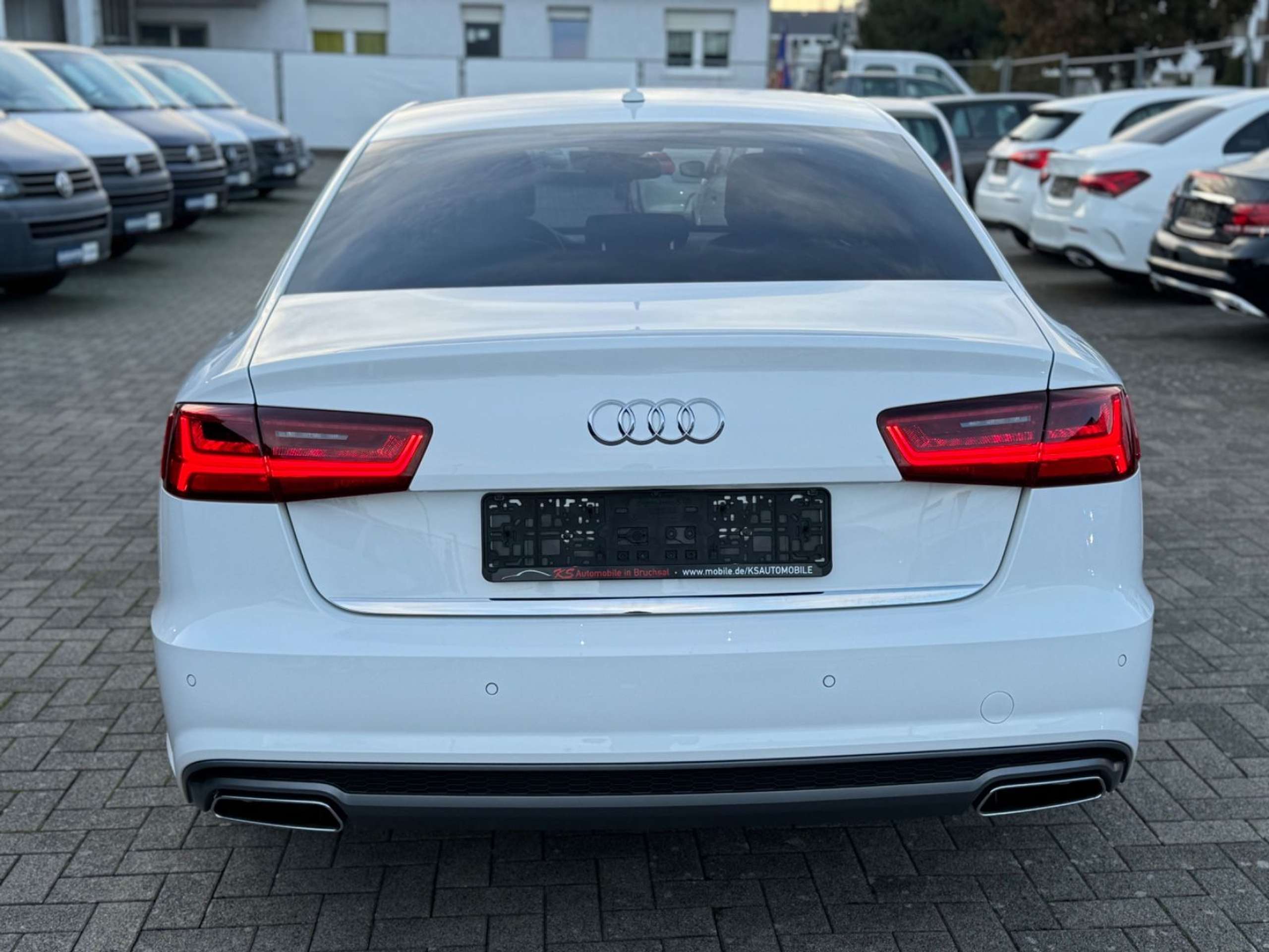 Audi - A6