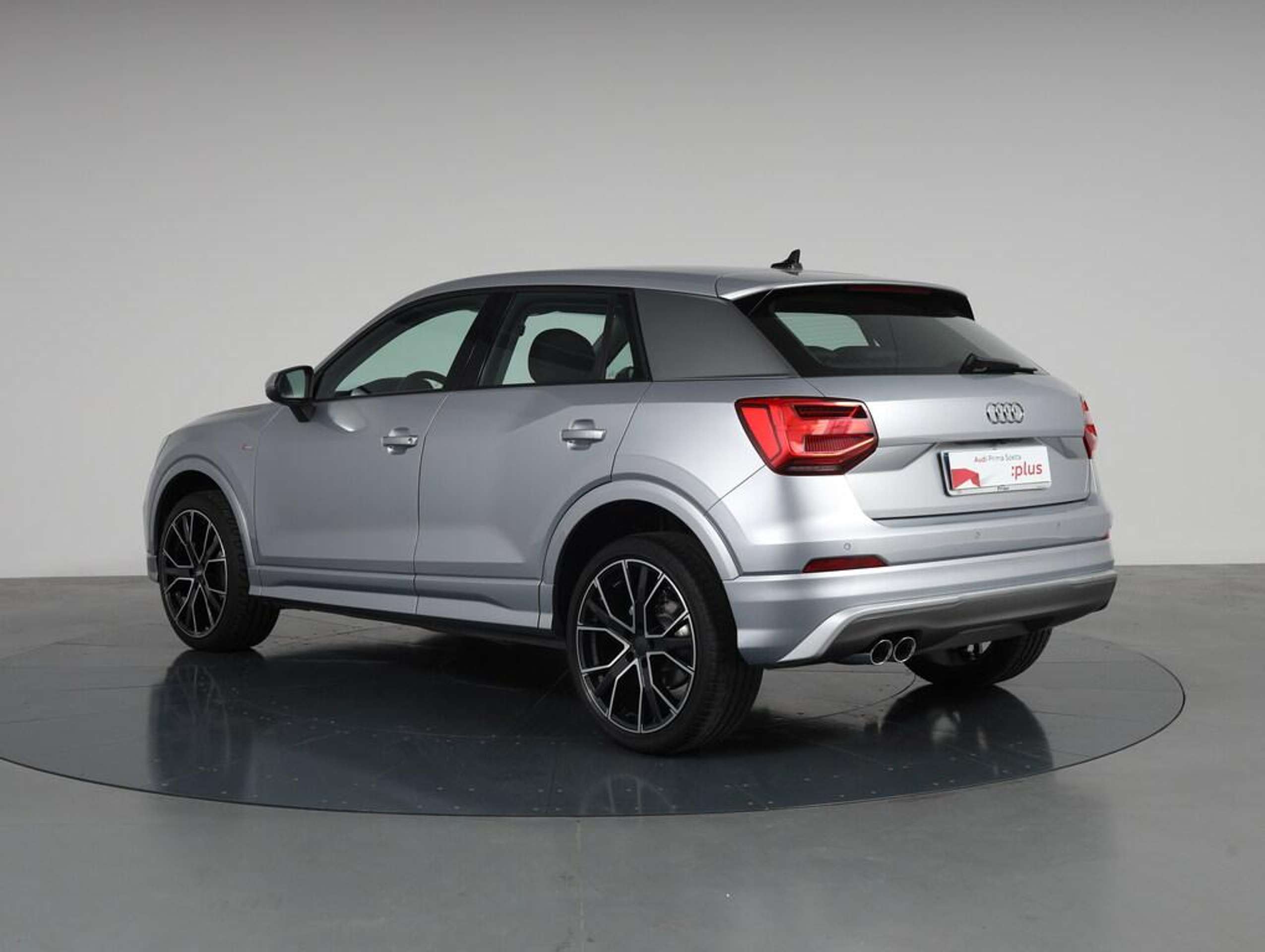 Audi - Q2