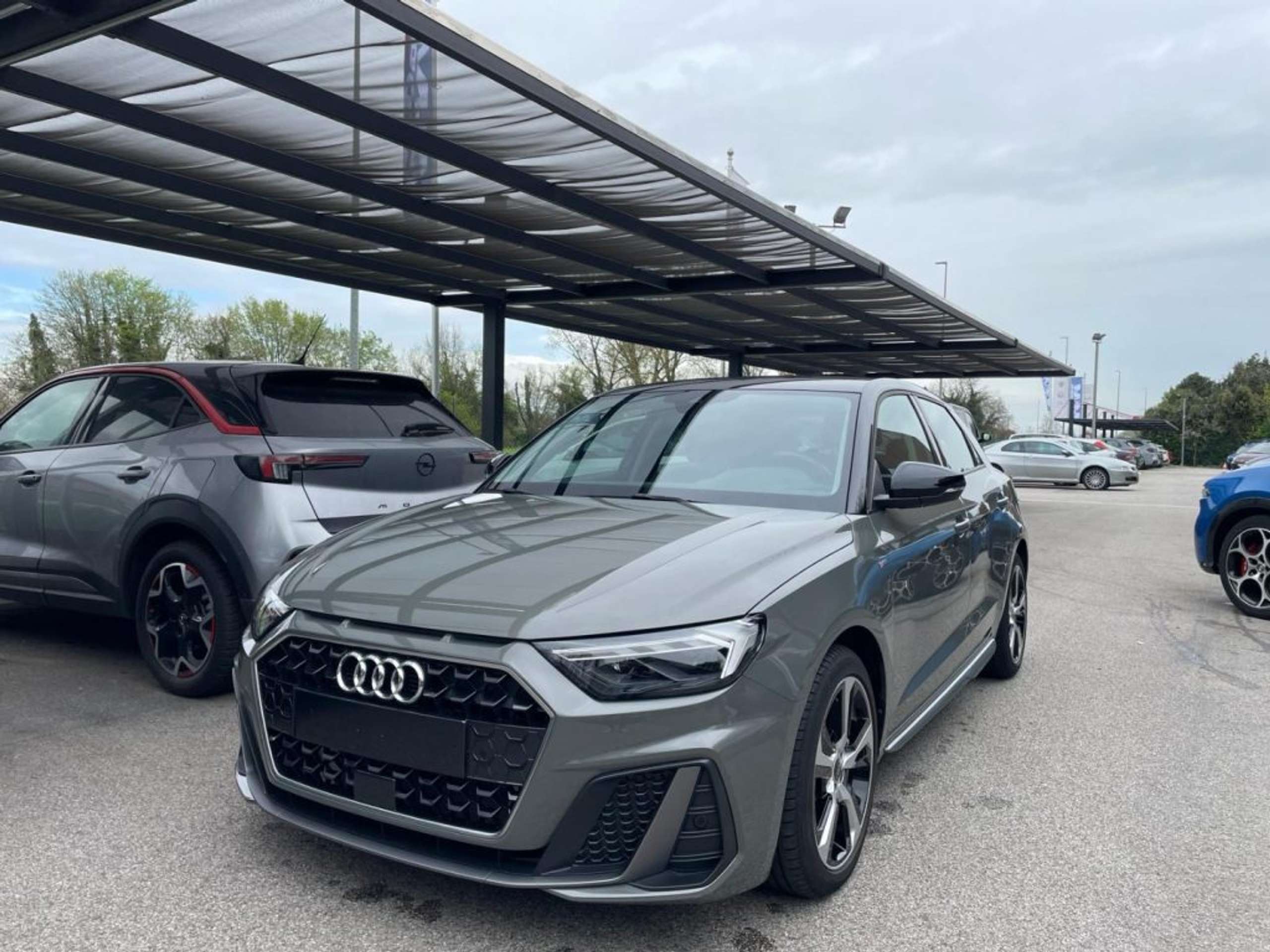 Audi - A1