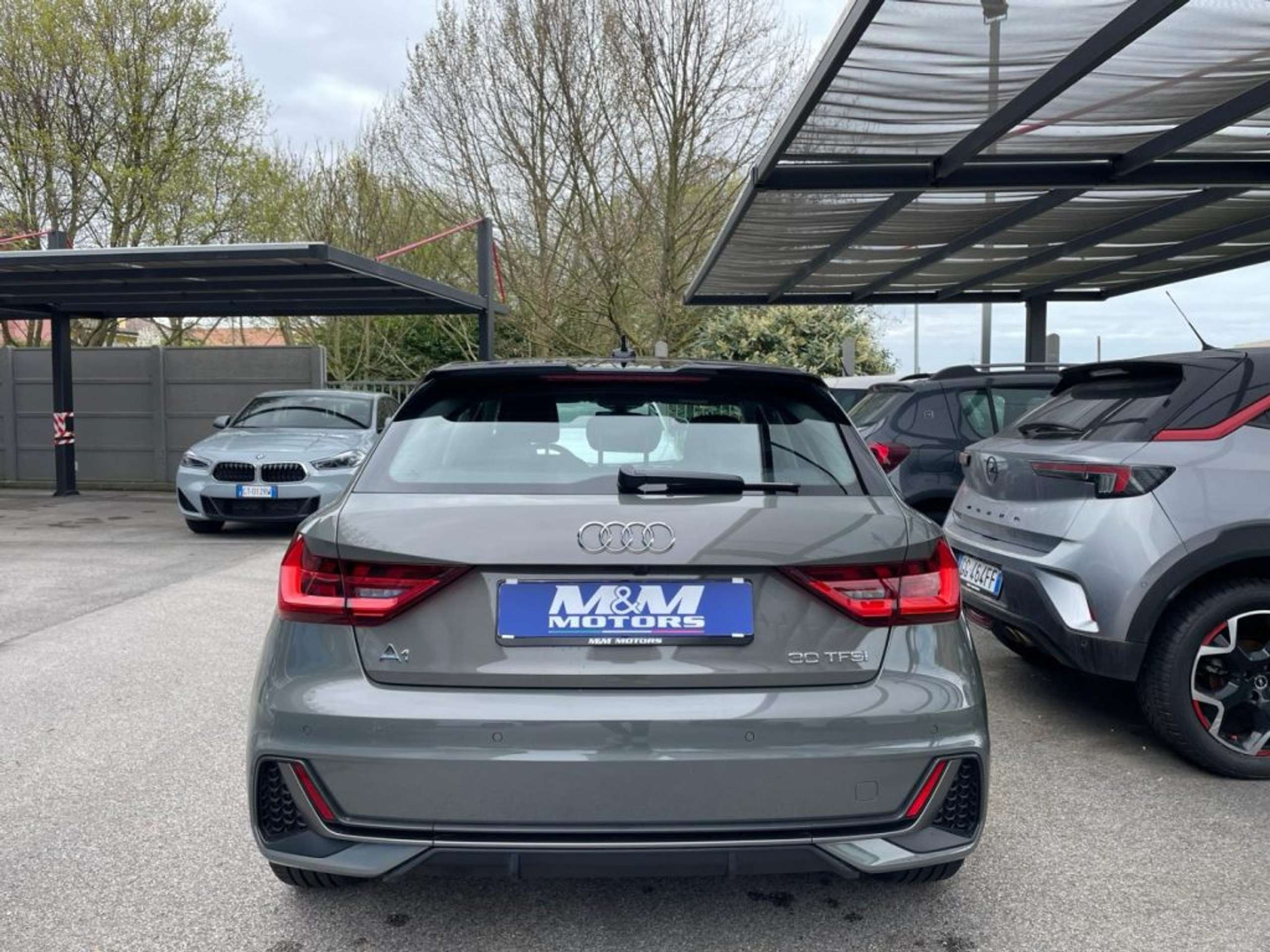 Audi - A1