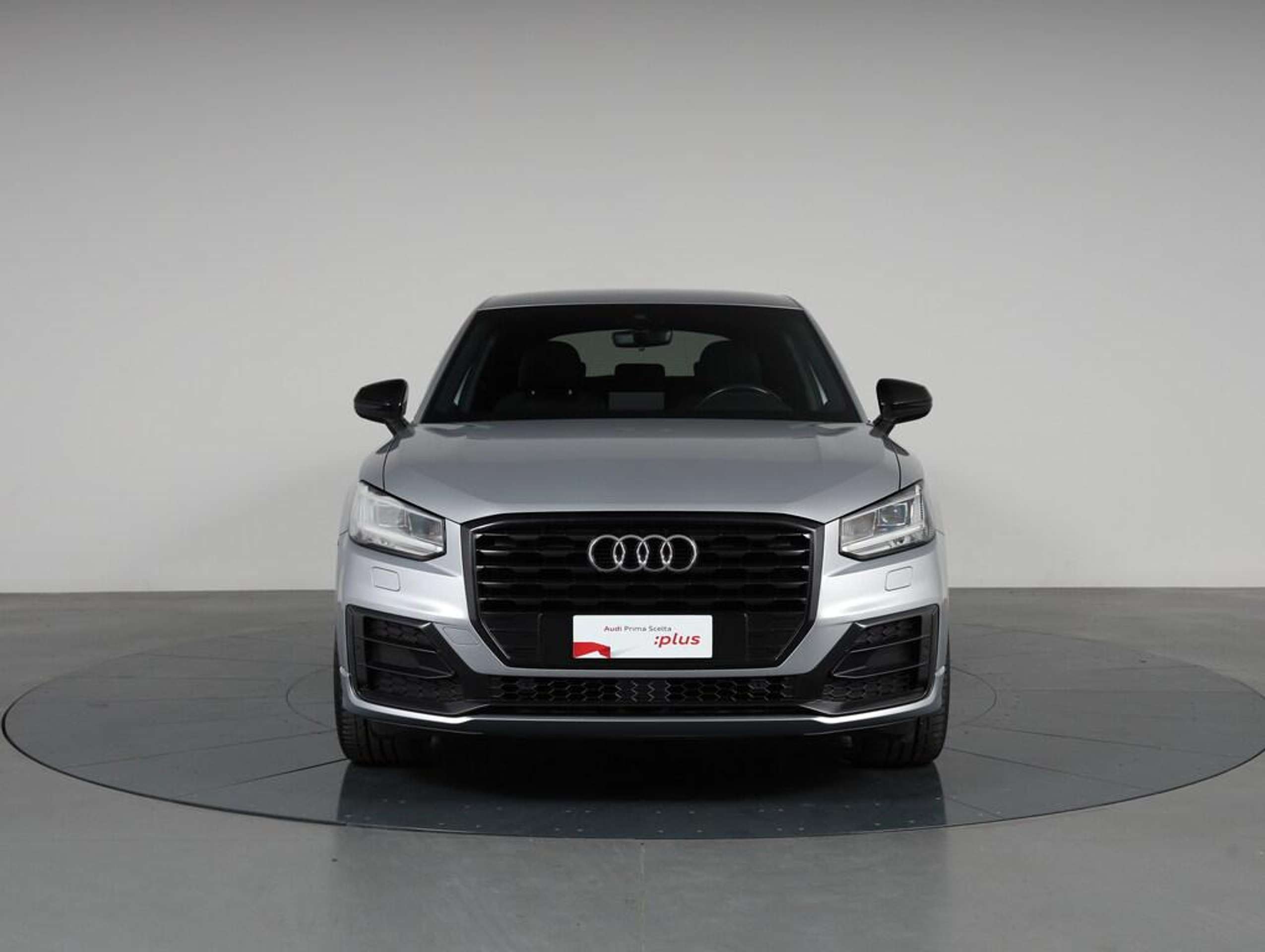 Audi - Q2