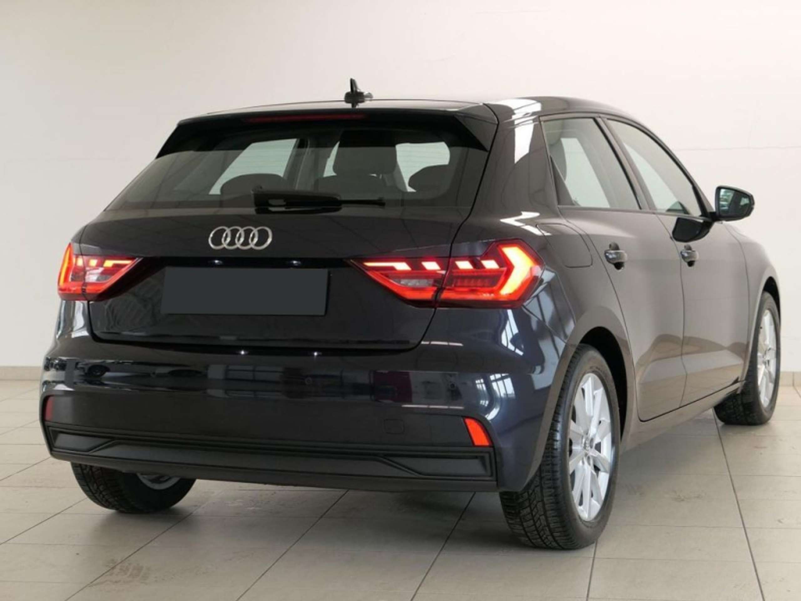 Audi - A1