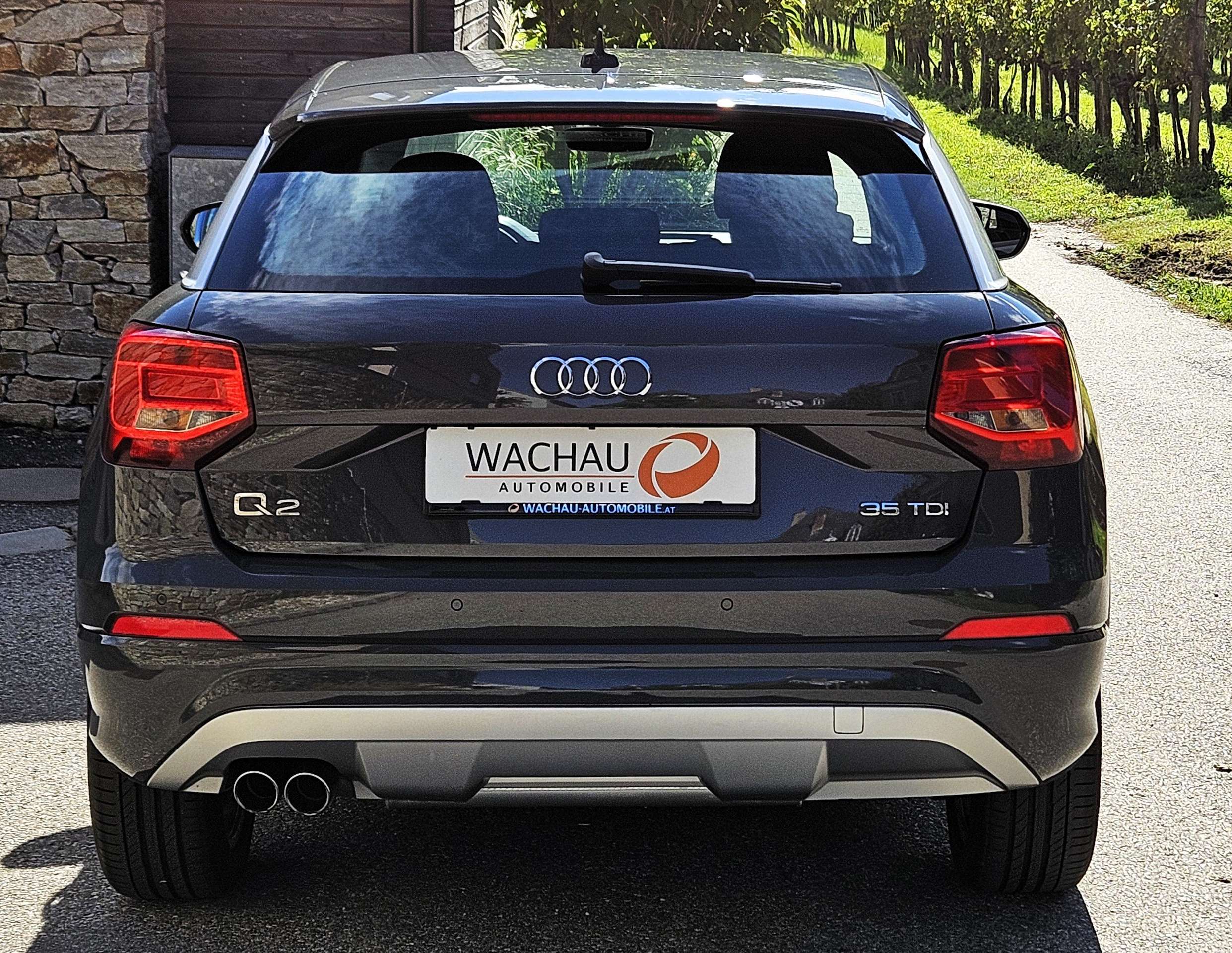 Audi - Q2