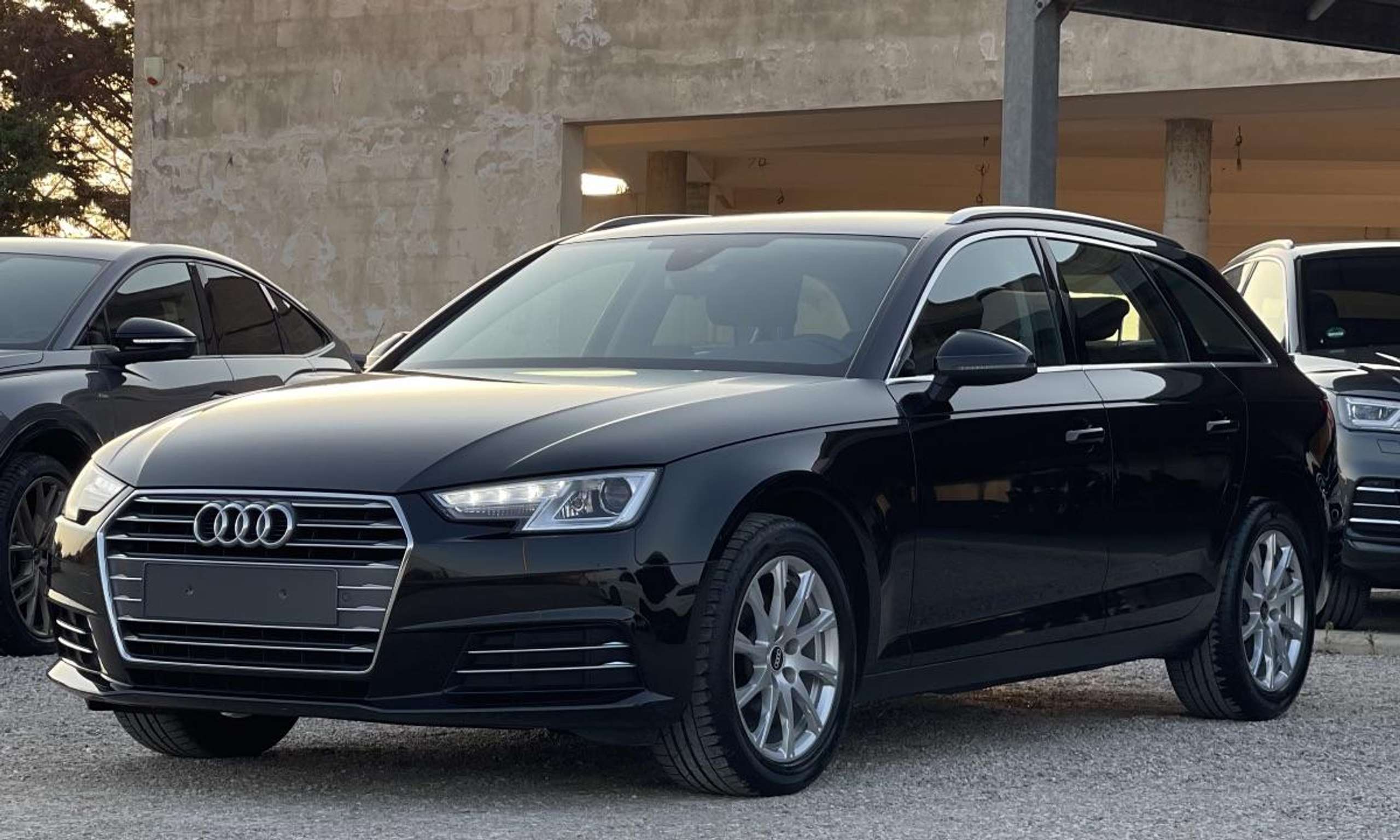 Audi - A4