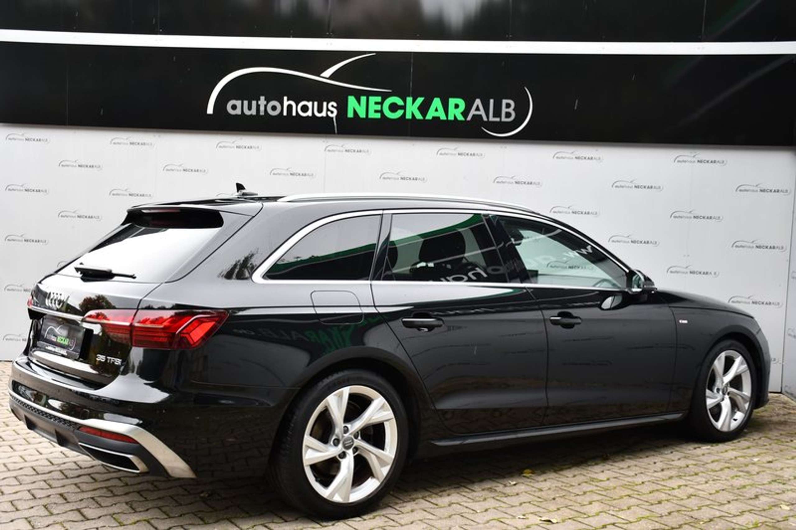 Audi - A4