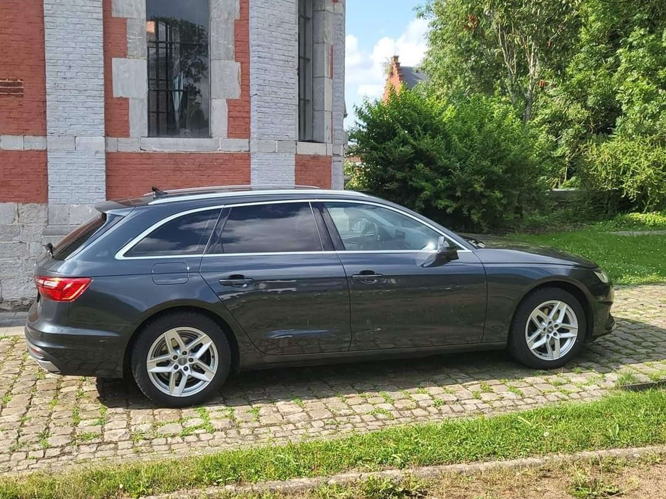 Audi - A4