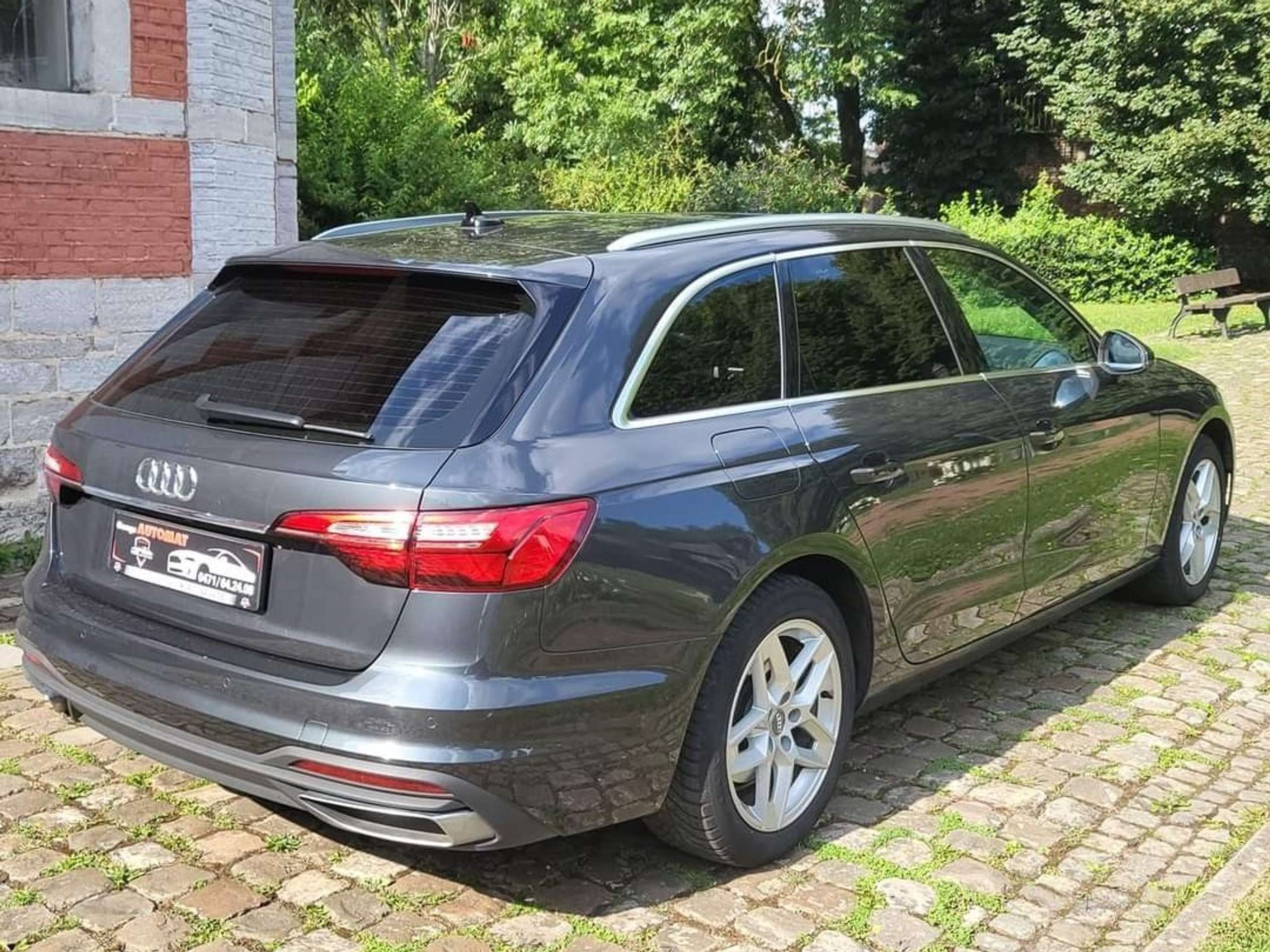 Audi - A4