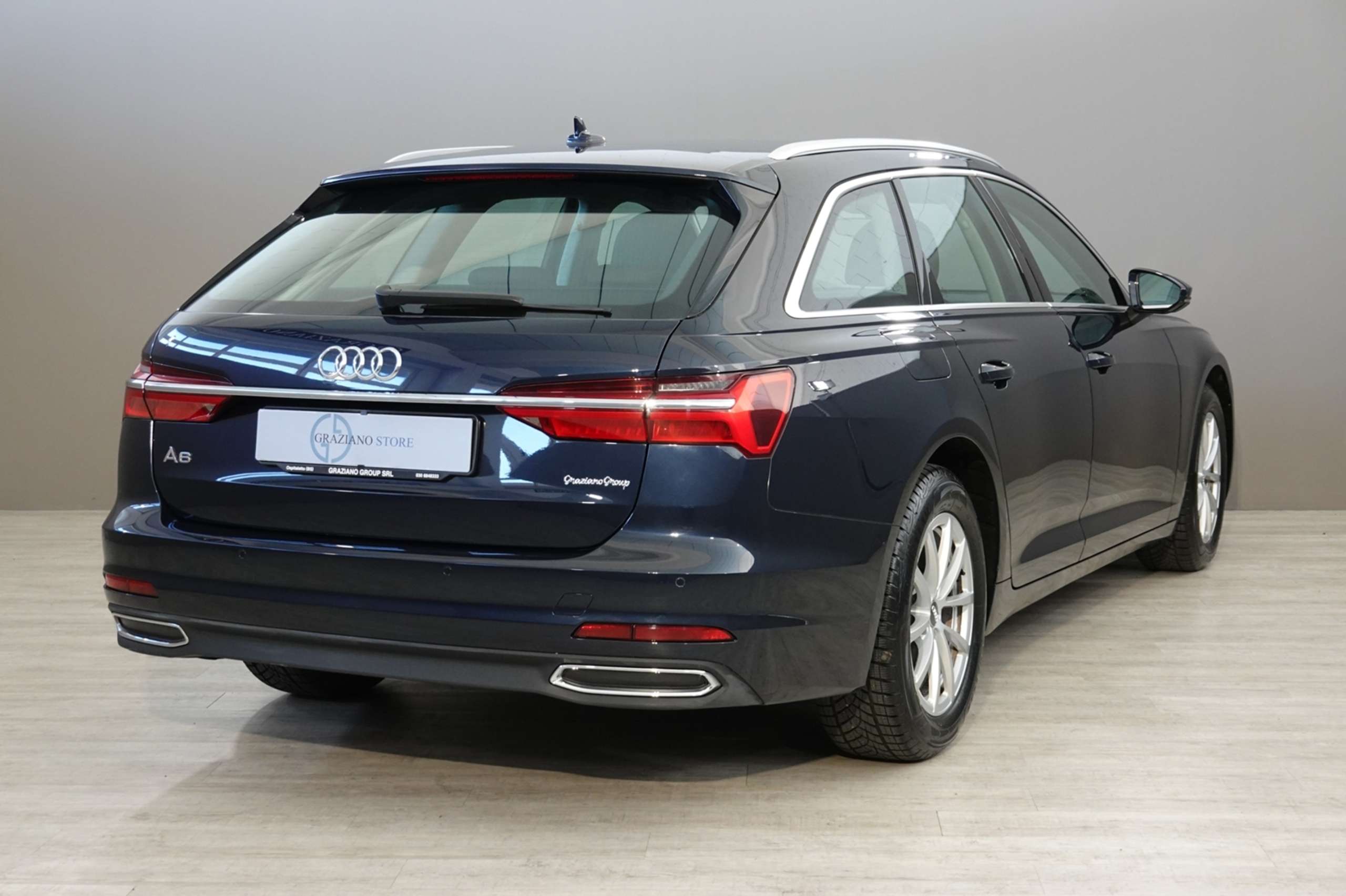 Audi - A6