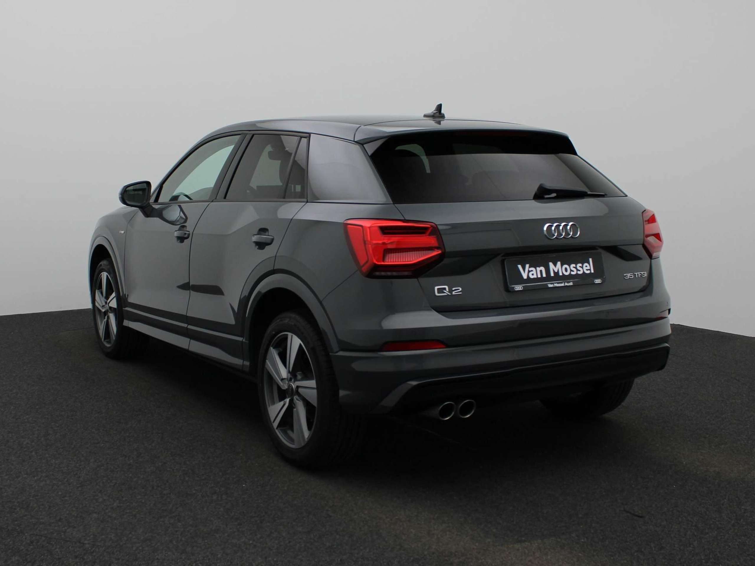 Audi - Q2