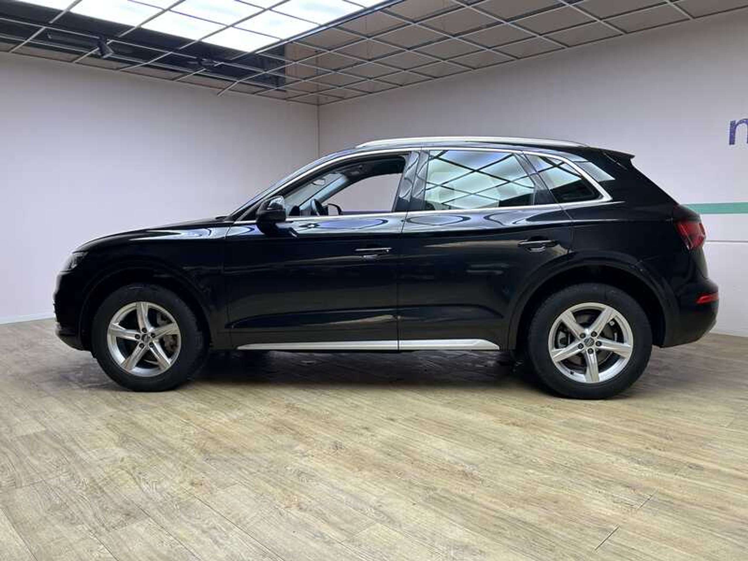 Audi - Q5